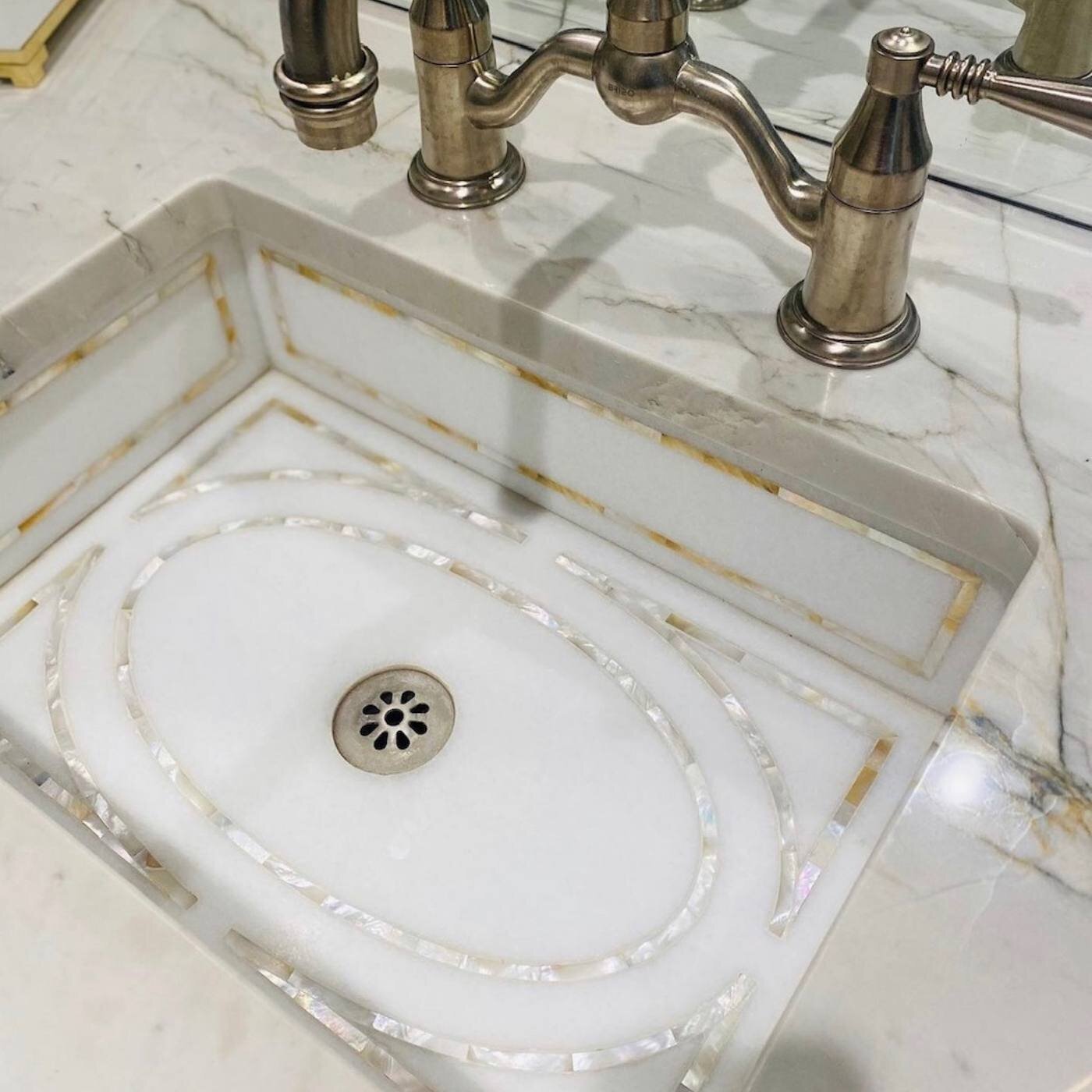 Casa Hebert Sink