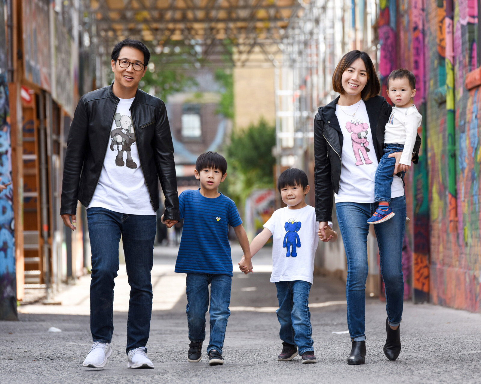 Family portraits Graffiti Alley in Toronto