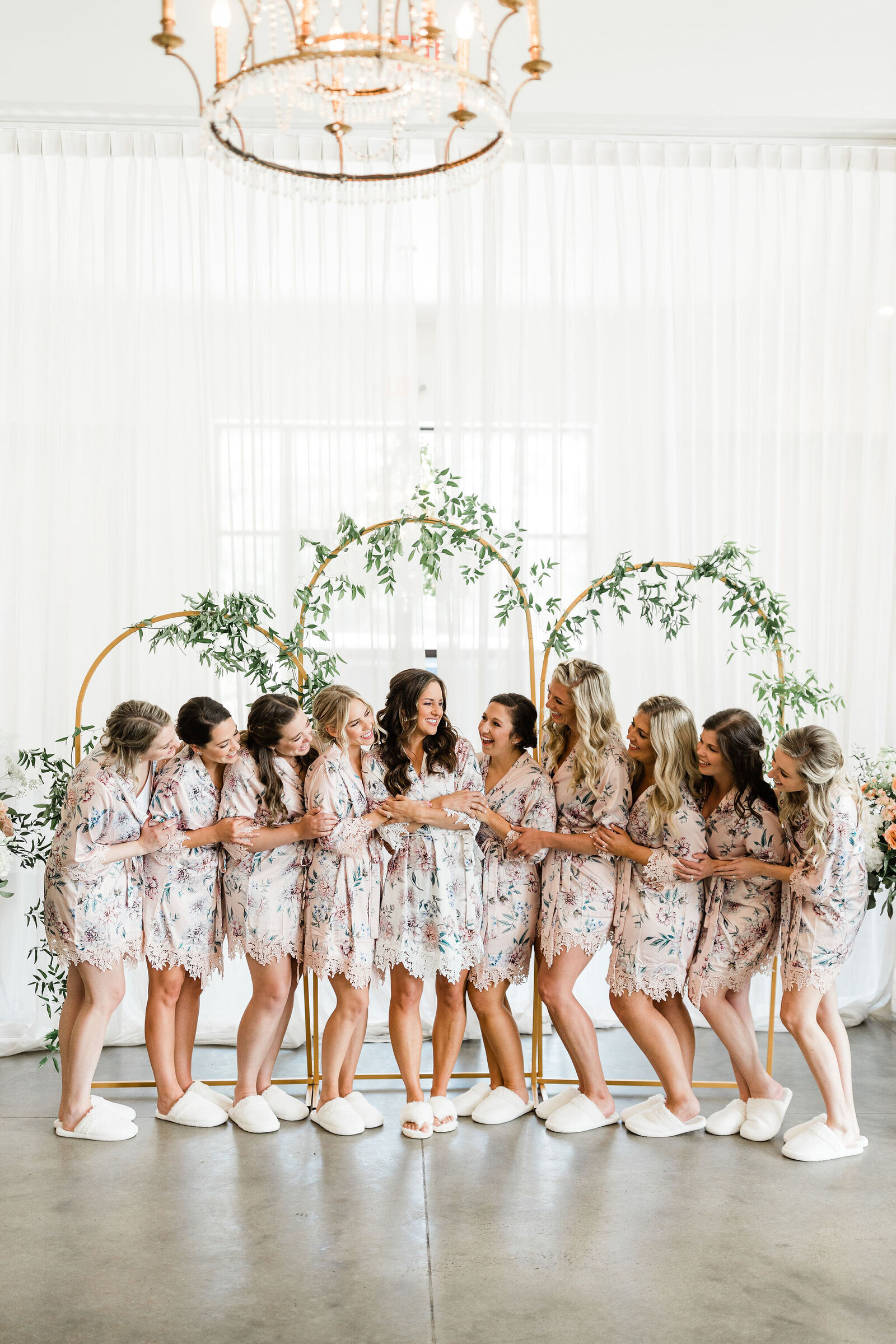 Indoor Bridesmaids Photos | Wrightsville Manor, Wrightsville Beach NC | The Axtells Photo and Film
