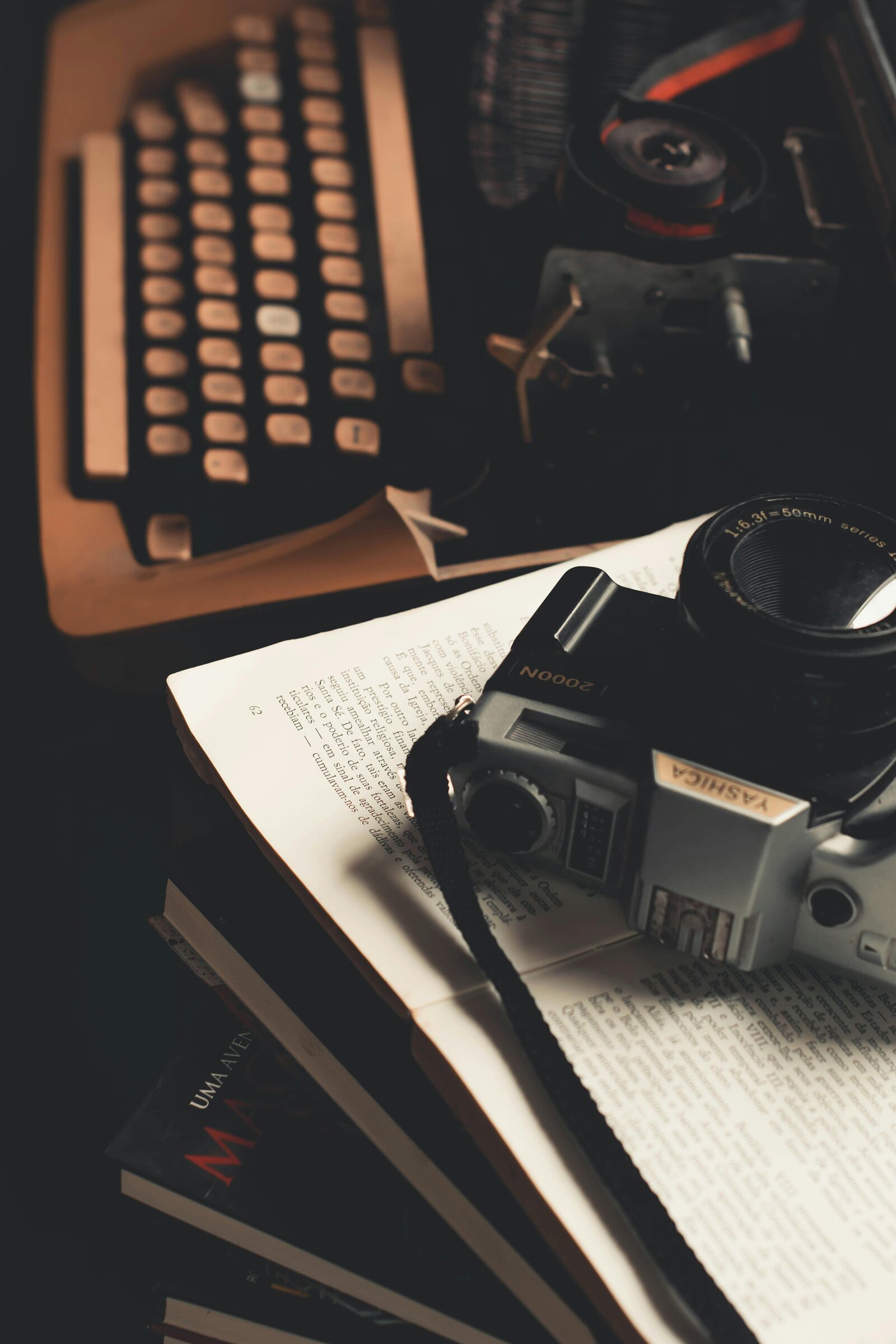 witr-typewriter-vintage-writing-tools