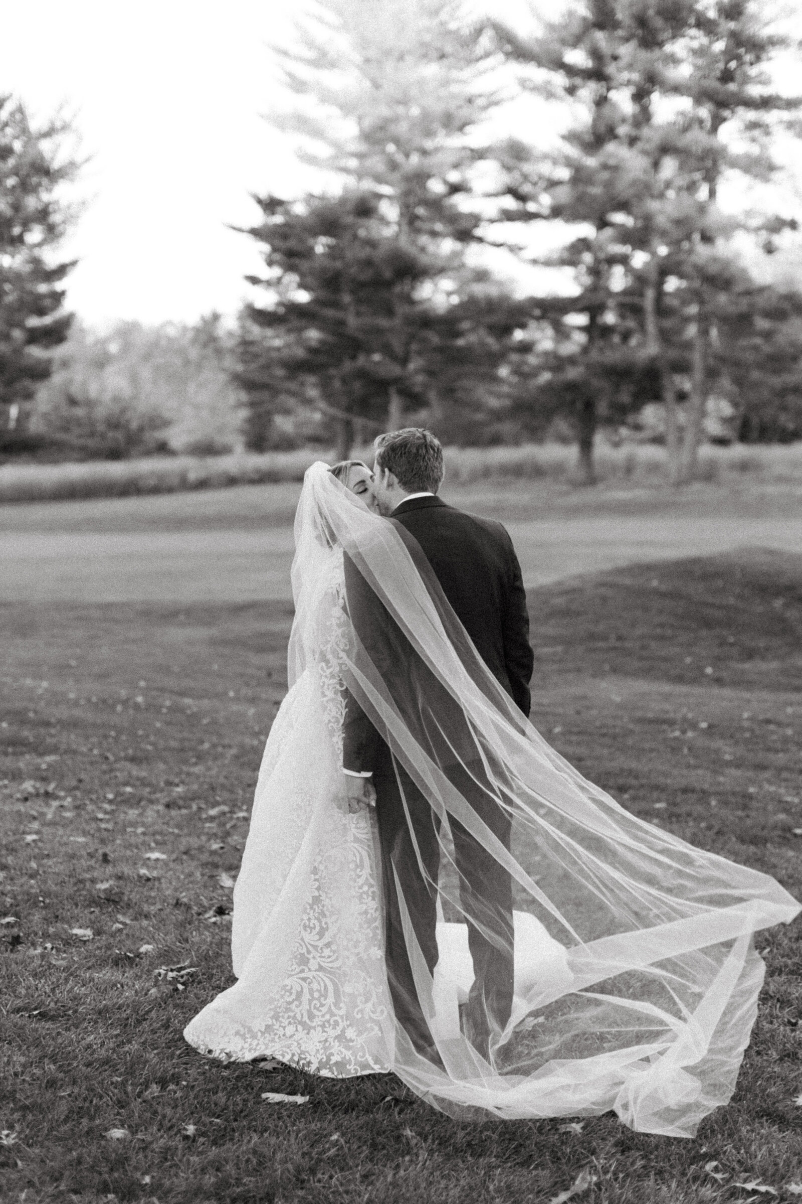 the-country-house-at-bluestone-wedding-cara-marie-photography-co-portraits-228 2