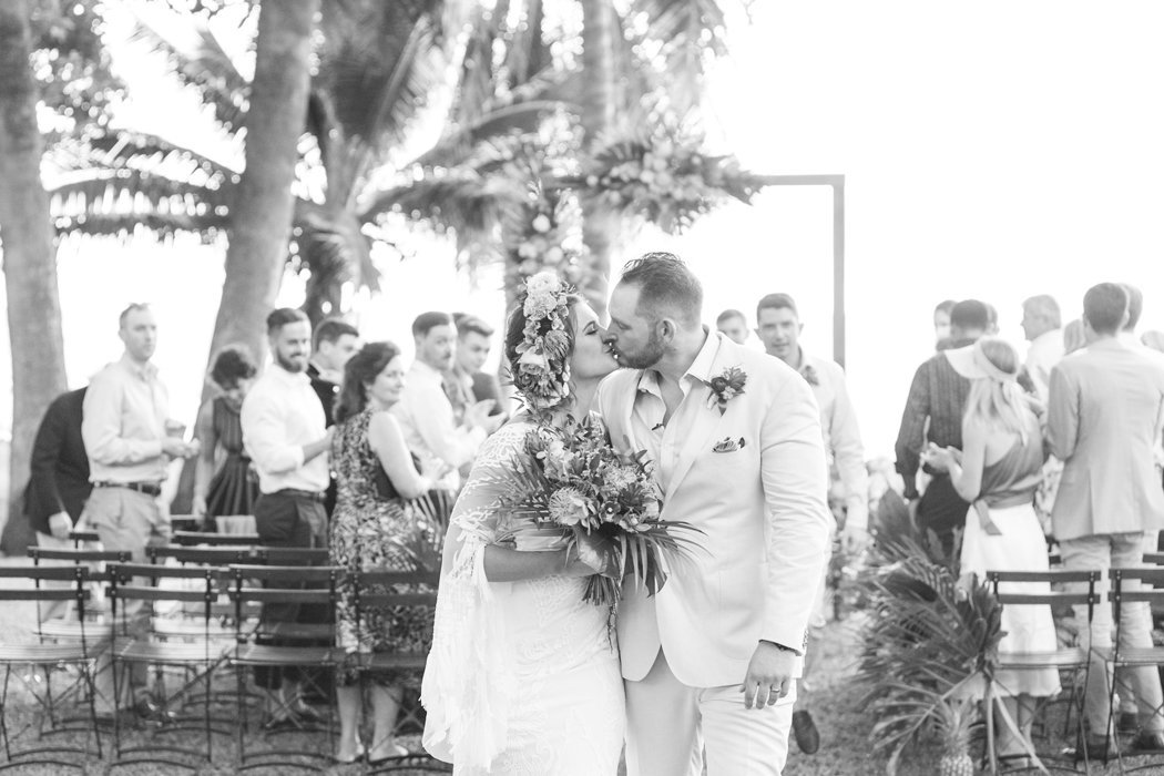 W0518_Dugan_Olowalu-Plantation_Maui-Wedding-Photographer_Caitlin-Cathey-Photo_1950-b&w