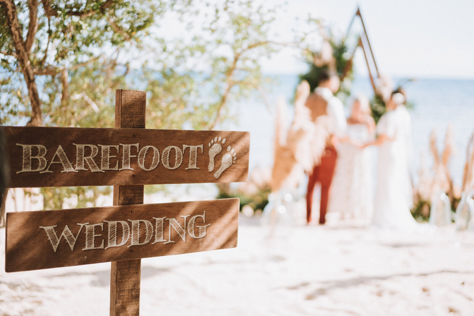 Barefoot Wedding Sign