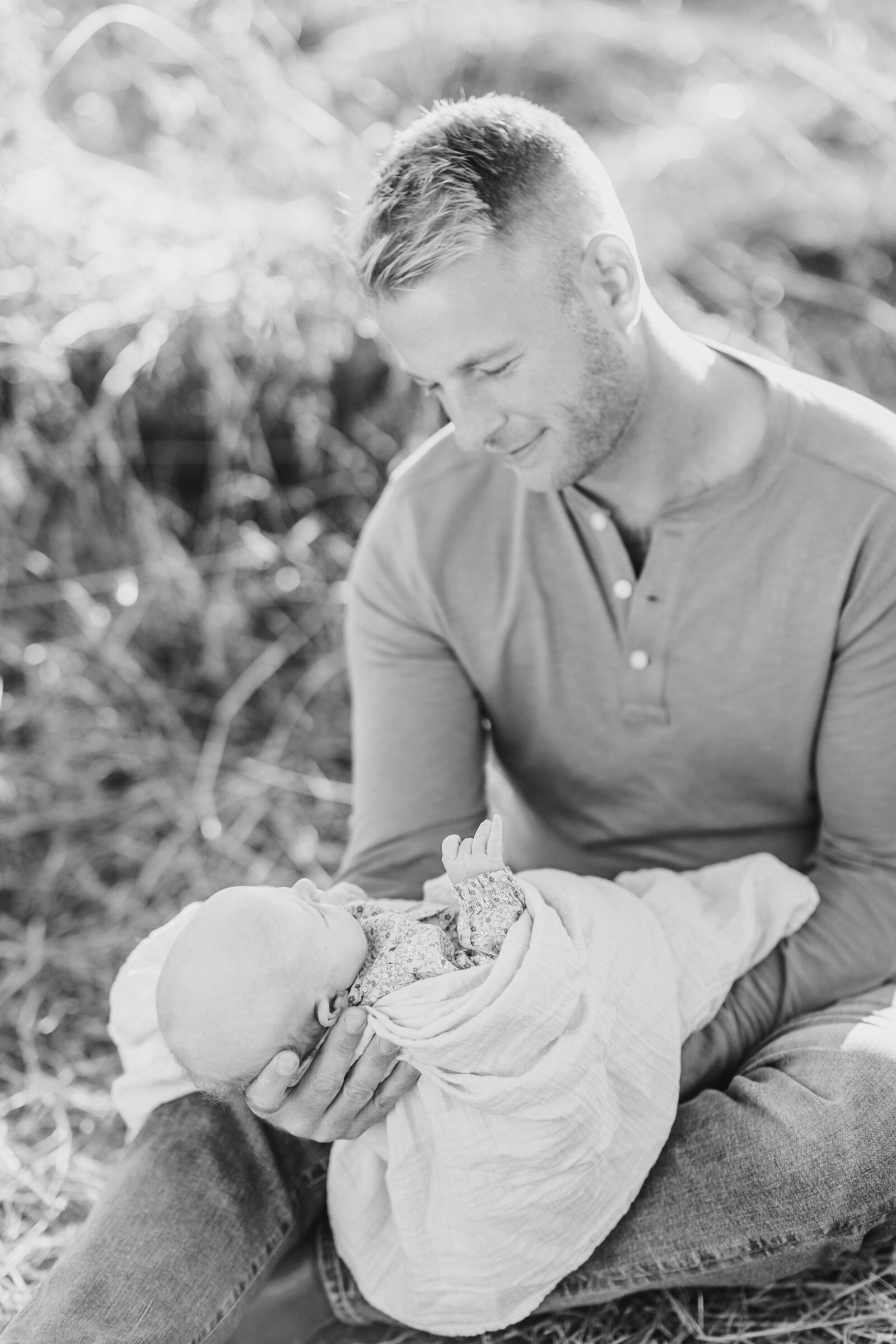 grand-rapids-newborn-photos- (12)