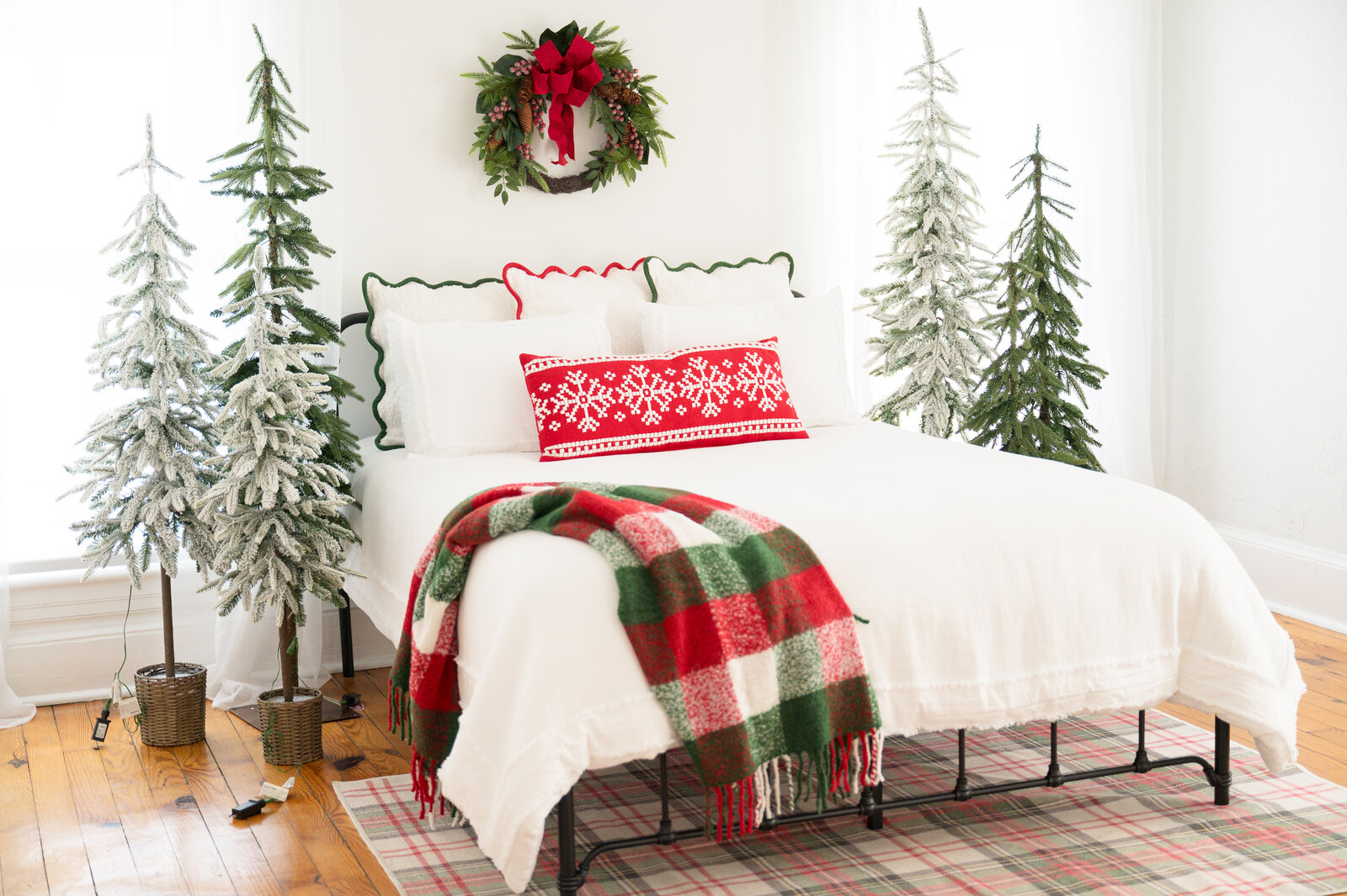 Black and white studio children's photography by Jessica Barrett Photography