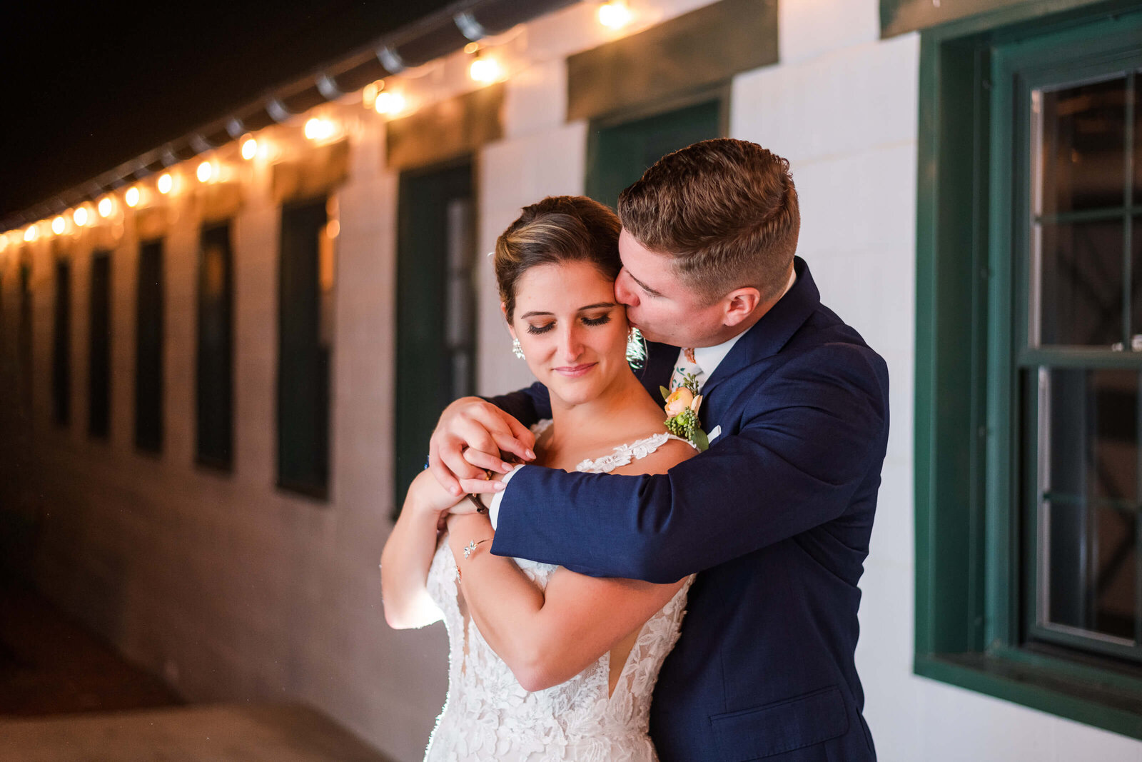 Bluebird-Manor-Wedding-Photos-Virginia-Maryland-Wedding-Photographer-Mary-Sarah-Photography (5