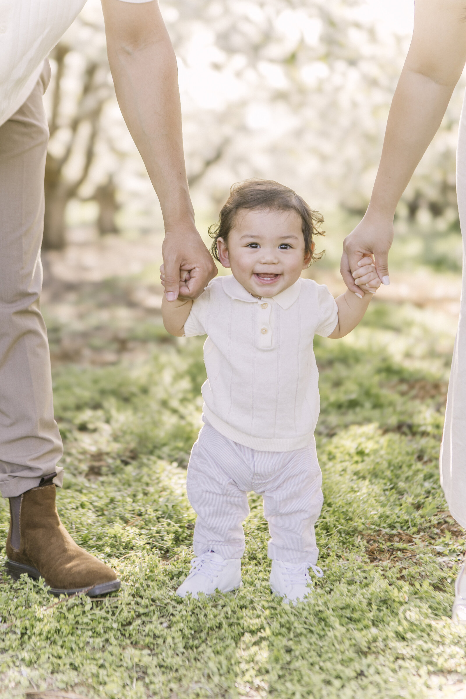 Boise Idaho Spring Orchard Blossom Mini Sessions