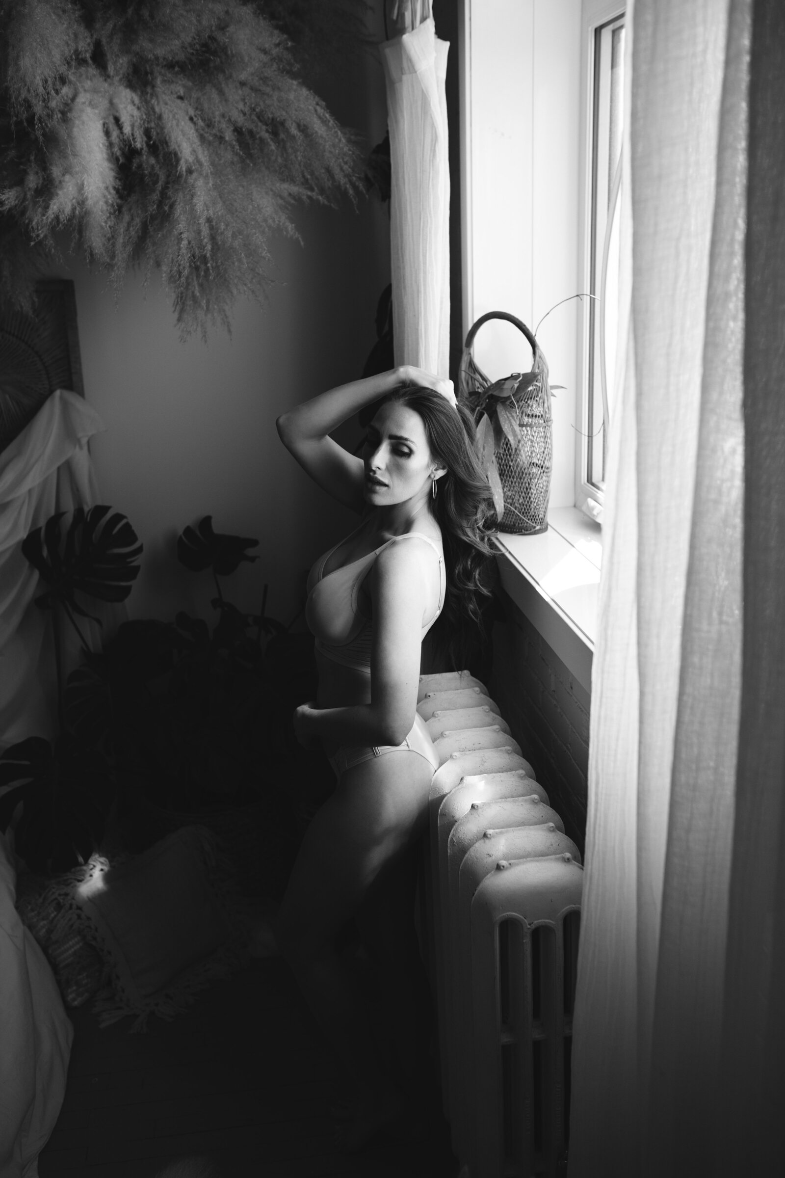 Jessie Boudoir-8223 BW