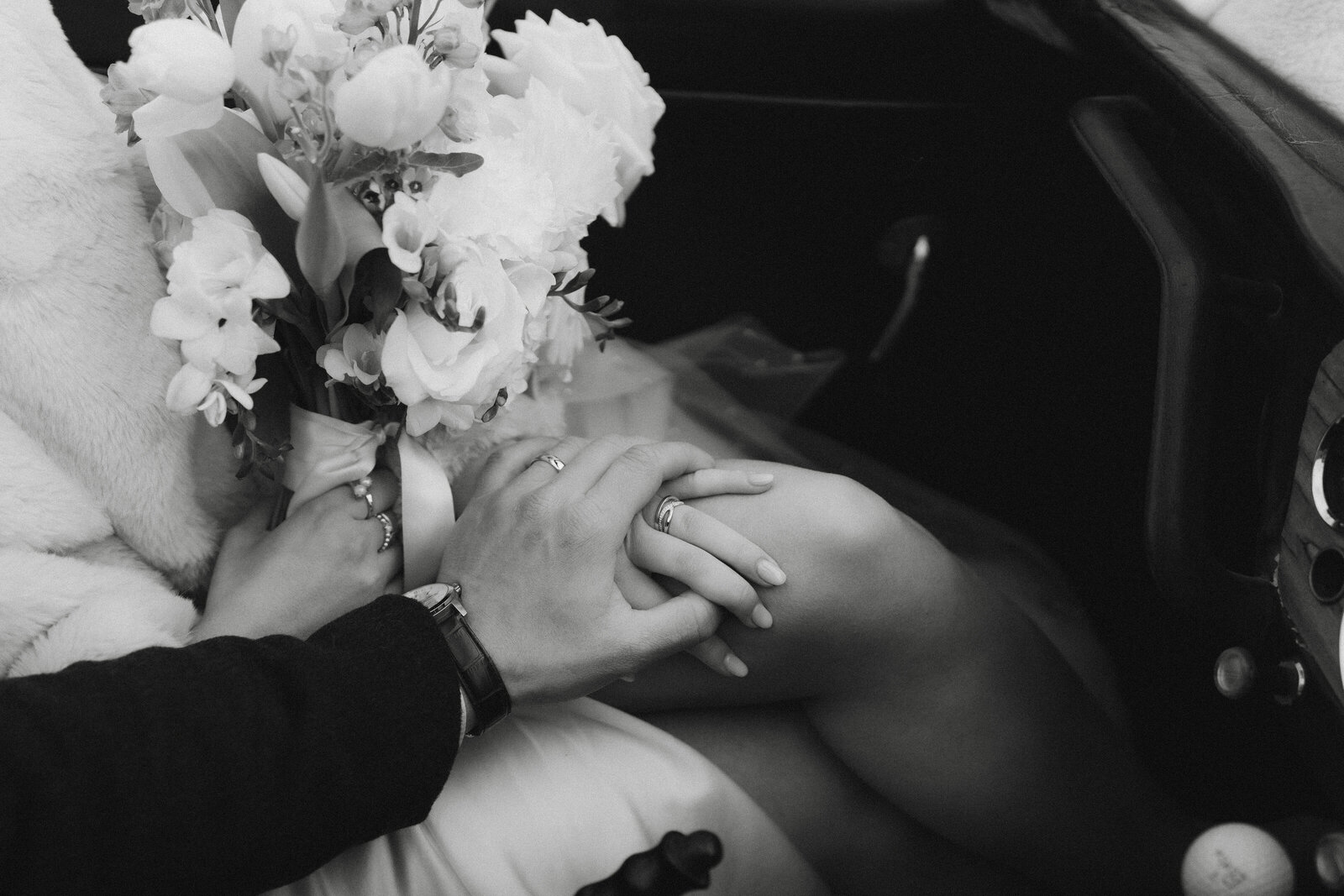 Melissa Clark Photography - Queenstown Wedding Photographer - Davina & Doug - Stoneridge & Reds Bar Wedding_-60
