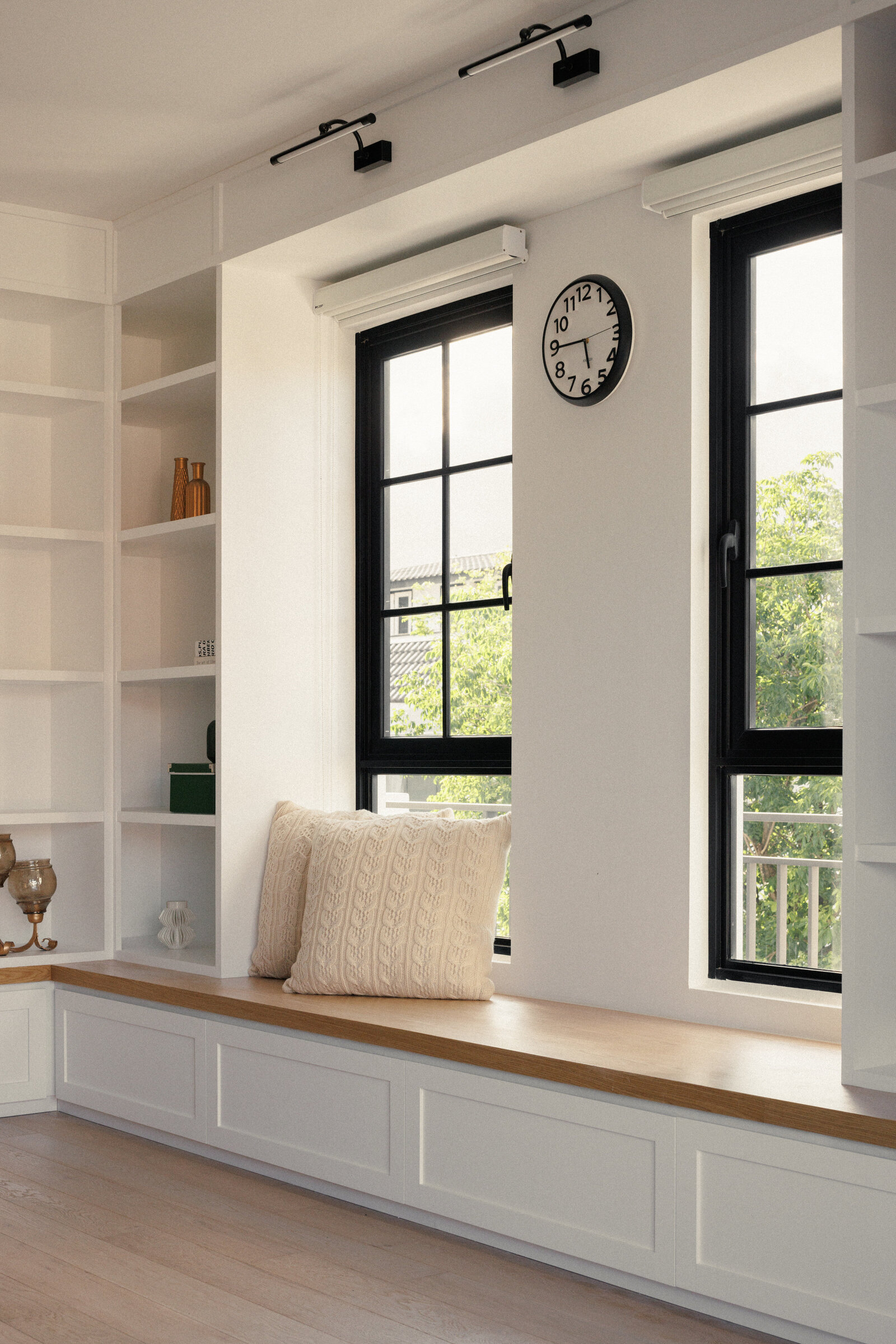 bay window with pillows