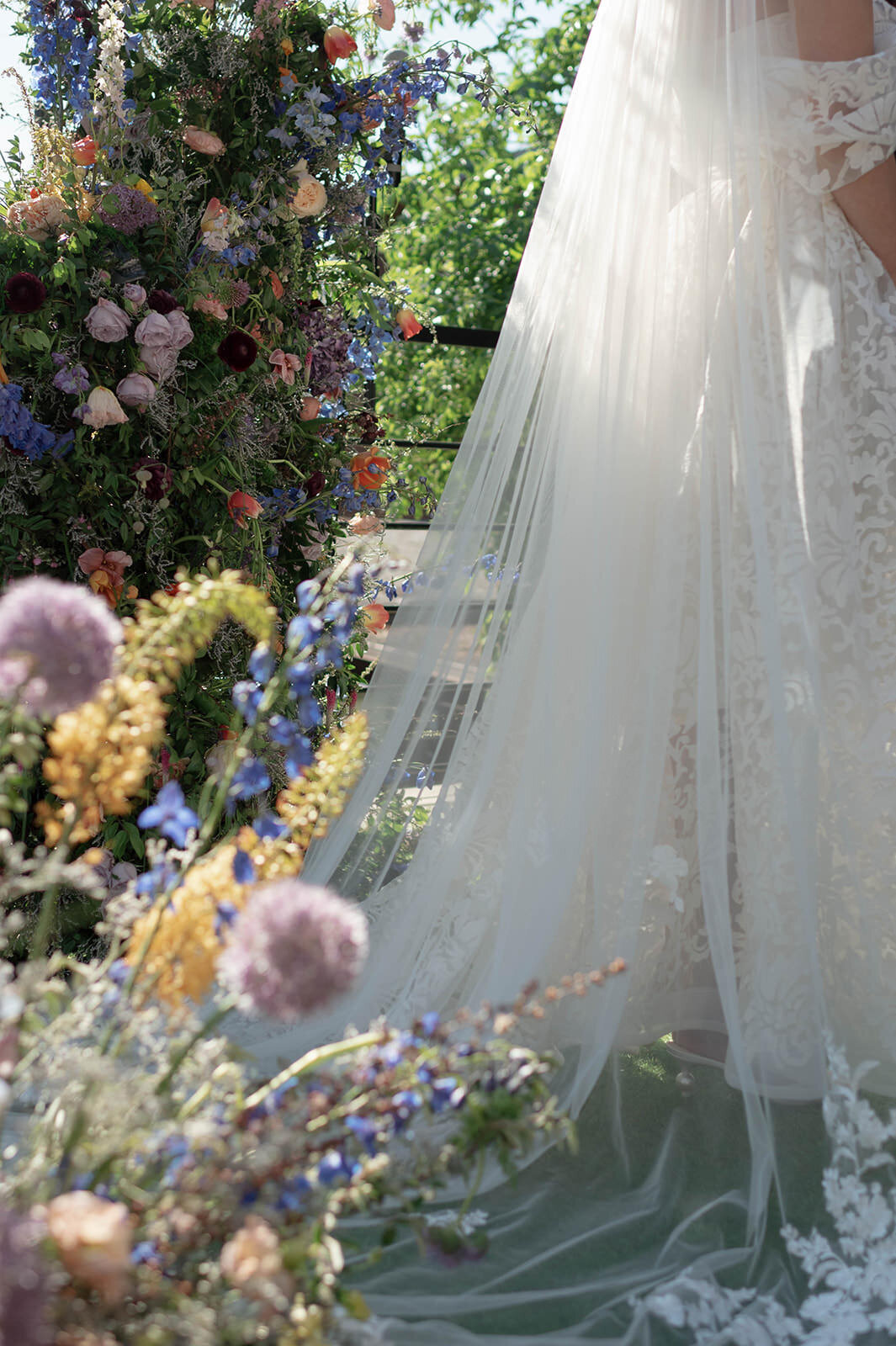 Gothic-Disco-Floral-Wedding94