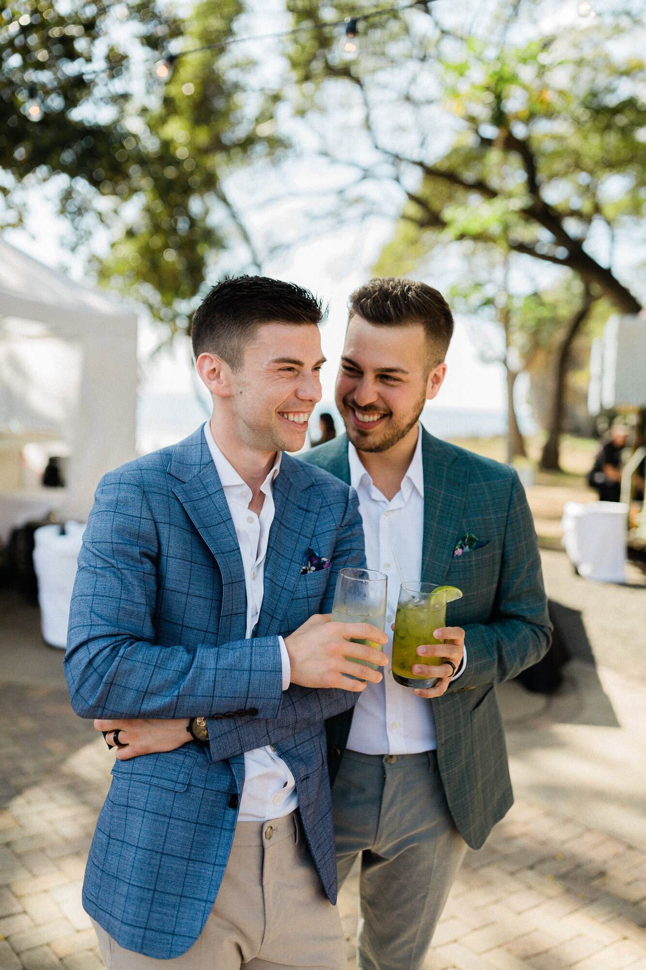 grooms-gay-wedding-olowalu-maui-095