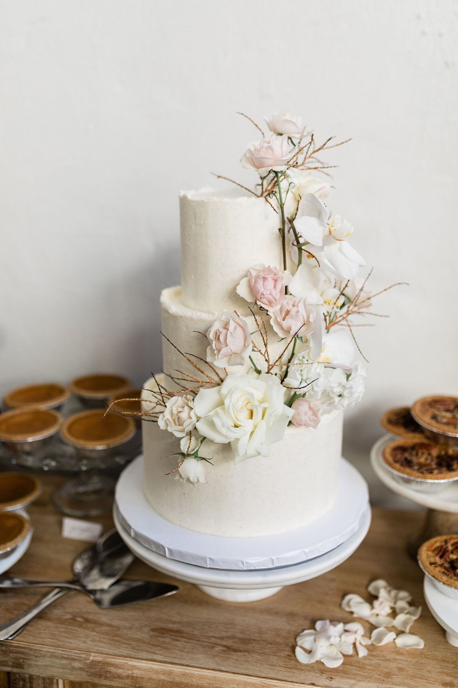 Beautiful Wedding Cake