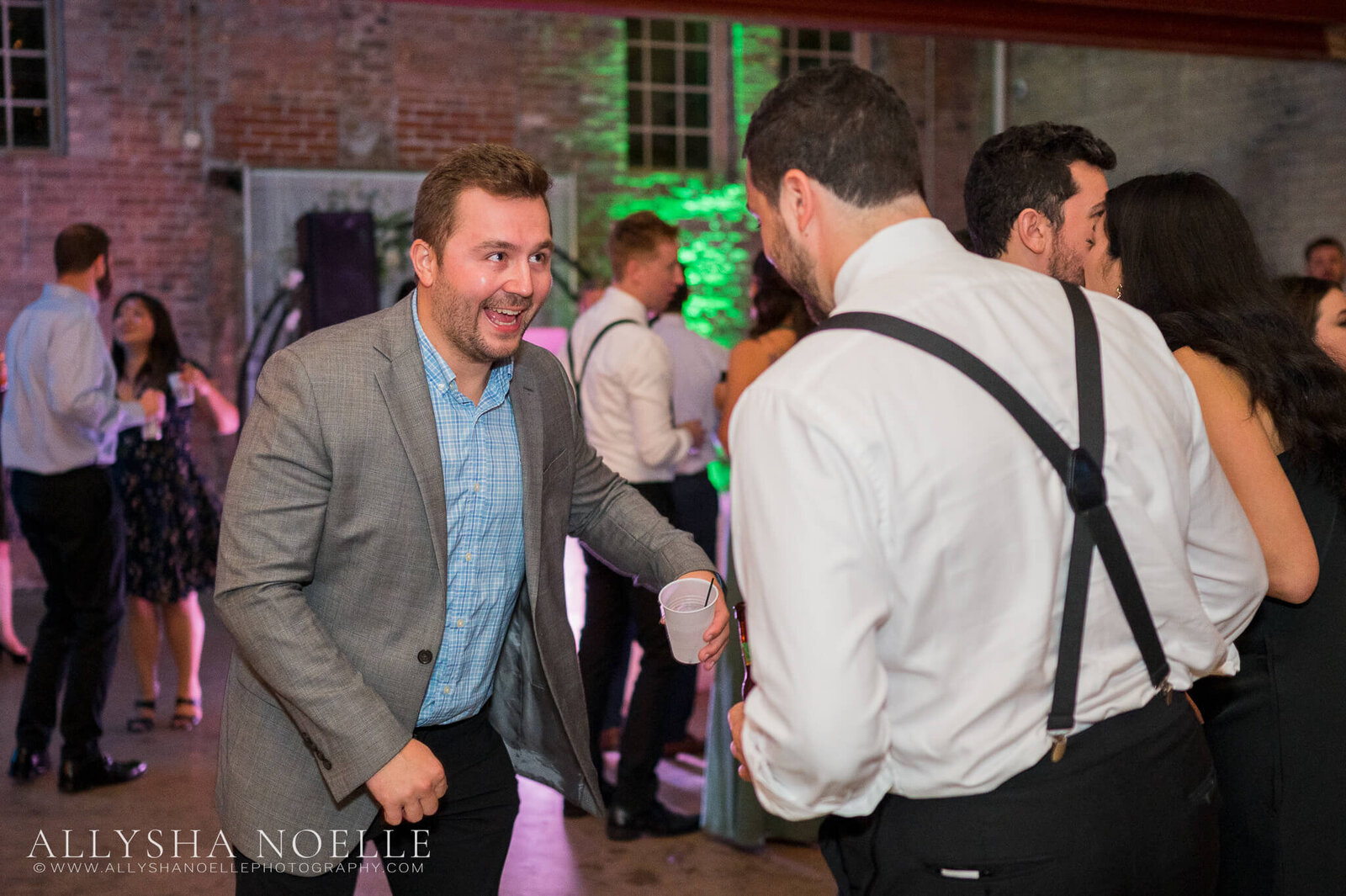 Wedding-at-The-Factory-on-Barclay-in-Milwaukee-1304