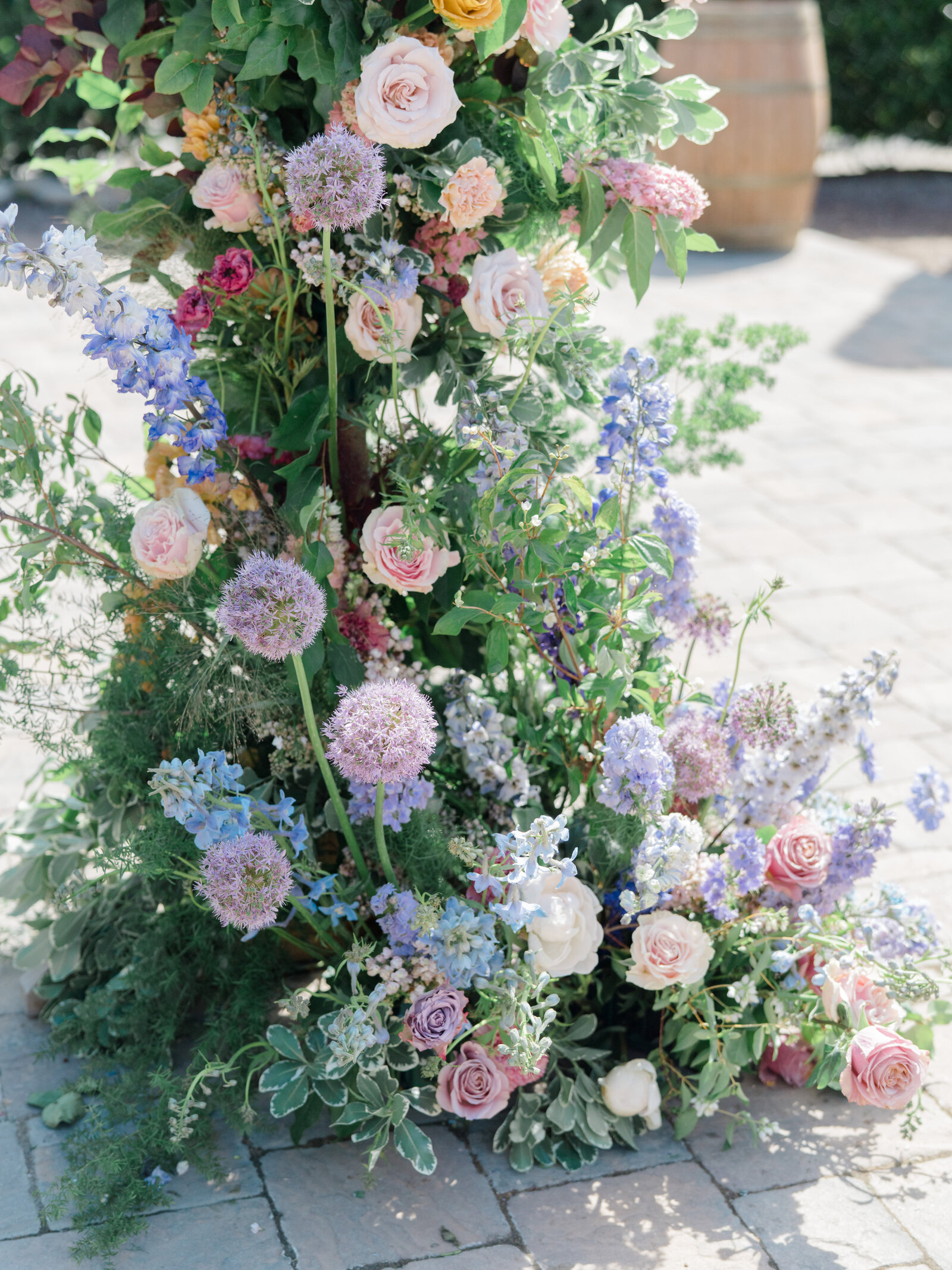 beautiful floral arrangements with wildflowers
