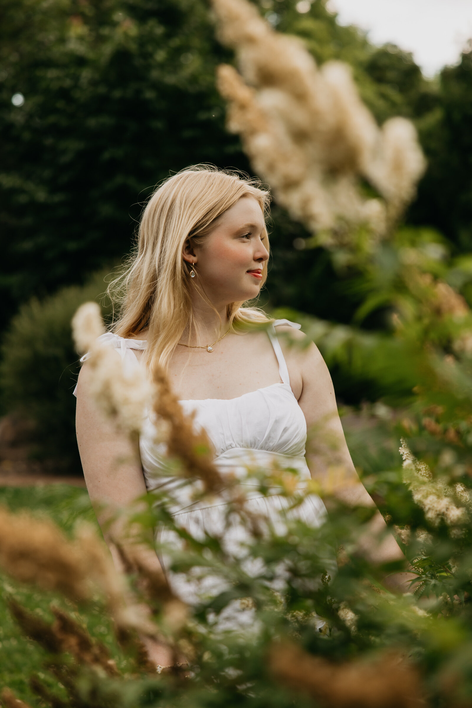 Twin Cities Senior Photographer (422)