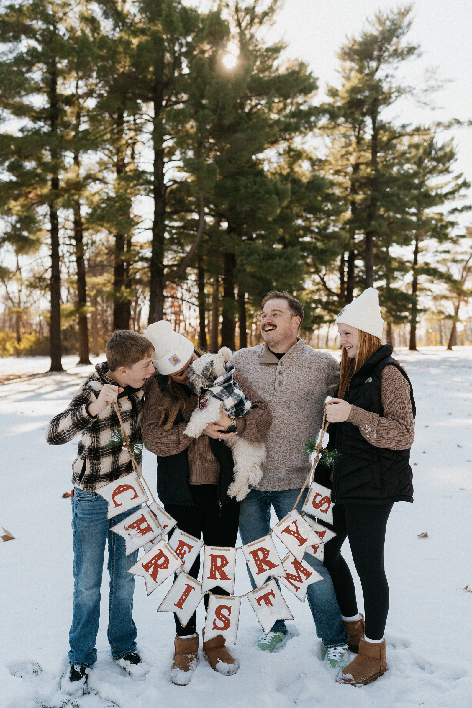 Iowa Family Photos Winter Christmas Card-42