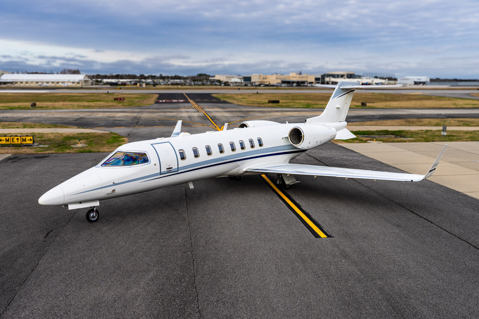 Aircraft brokerage private jet in Lafayette, LA