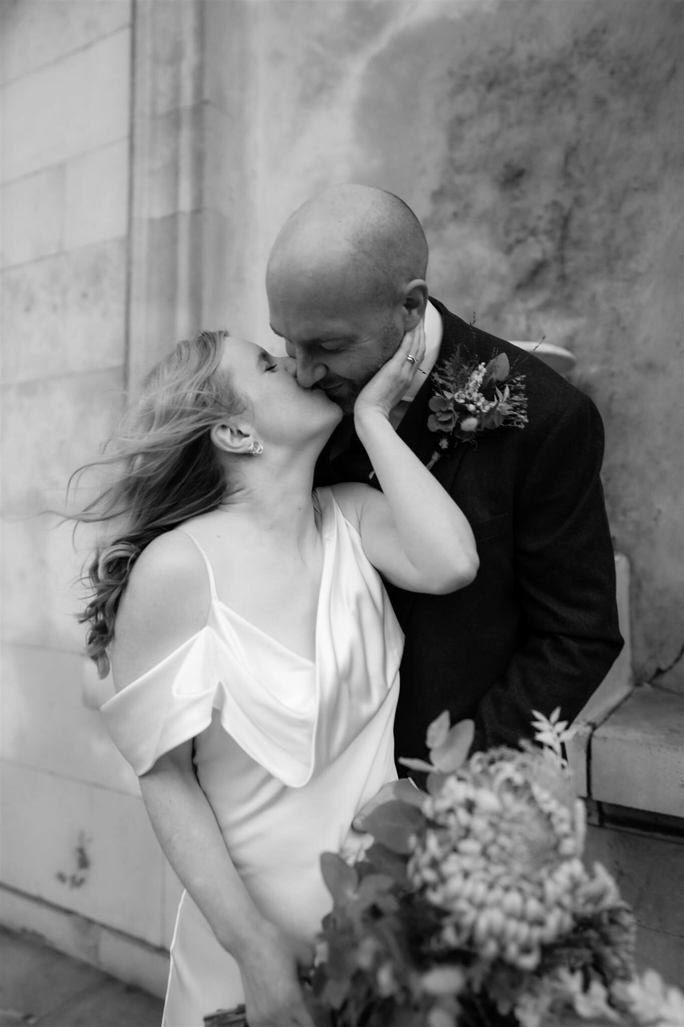 bride and groom kissing at beckenham place mansion wedding