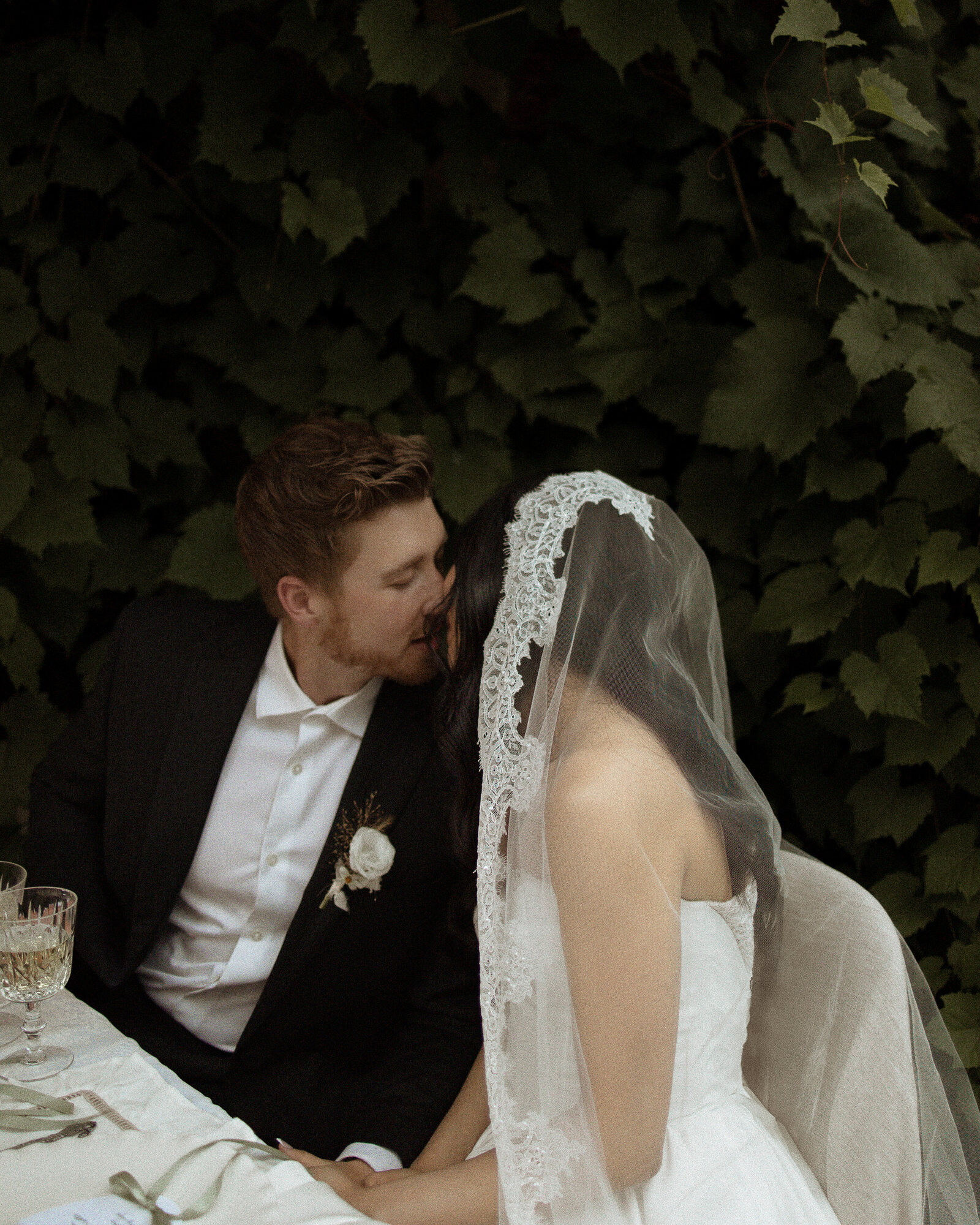 LORES-ottawa-toronto-pec-montreal-nyc-pennsylvania-fine art-lifestyle-cinematic-storytelling-wedding-elopement-couples-photographer-0165