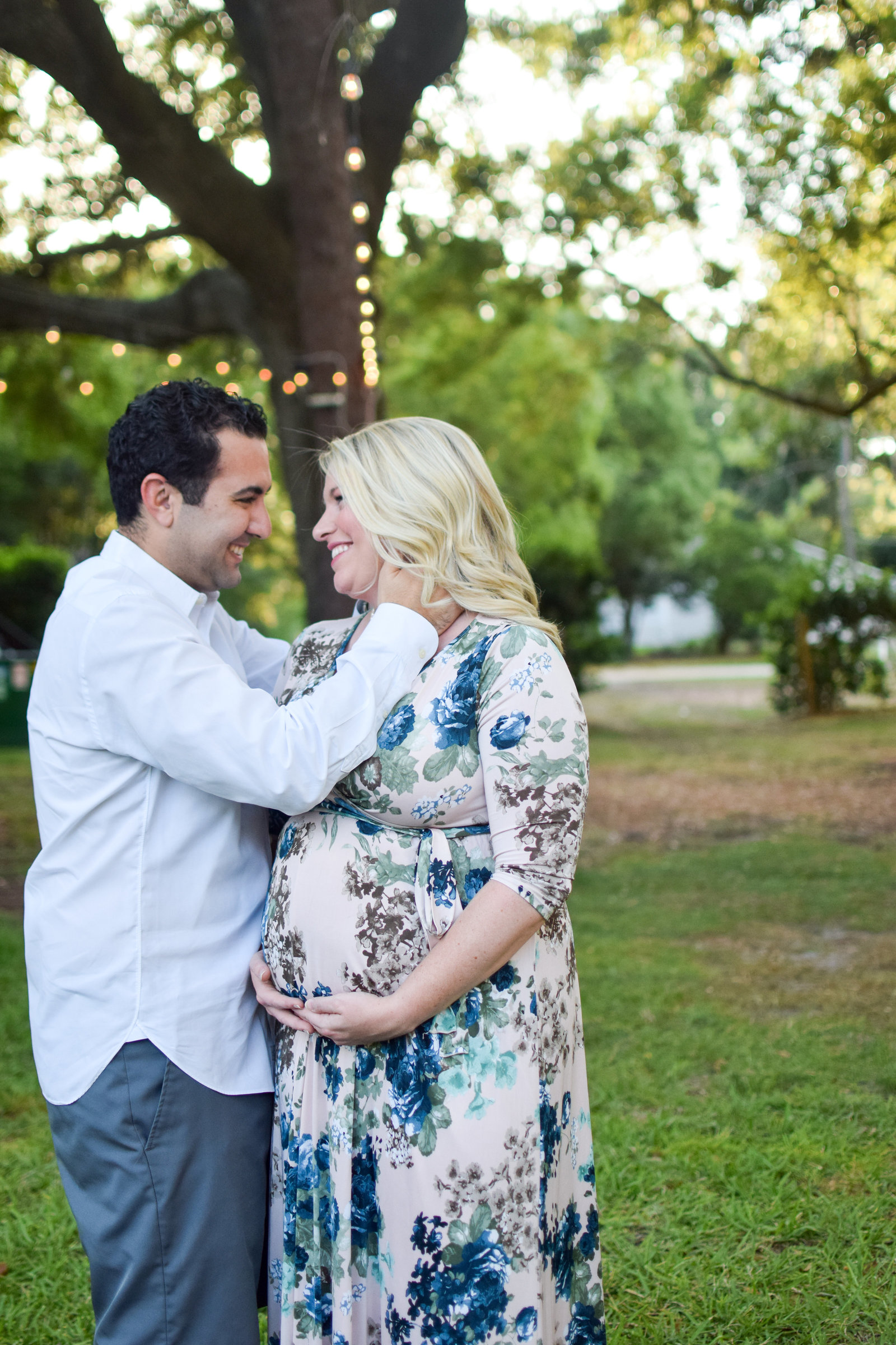 Maternity Pregnant Couple Hugging Windermere Florida