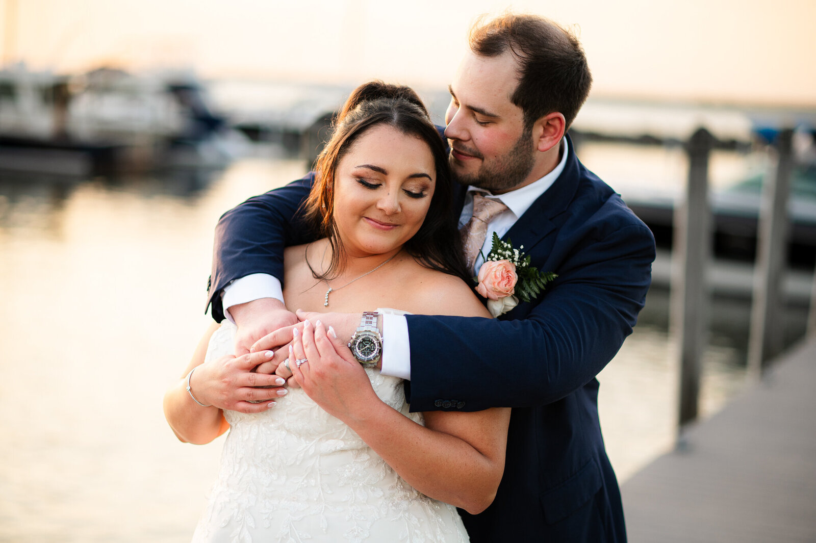 bride-groom-golden-hour
