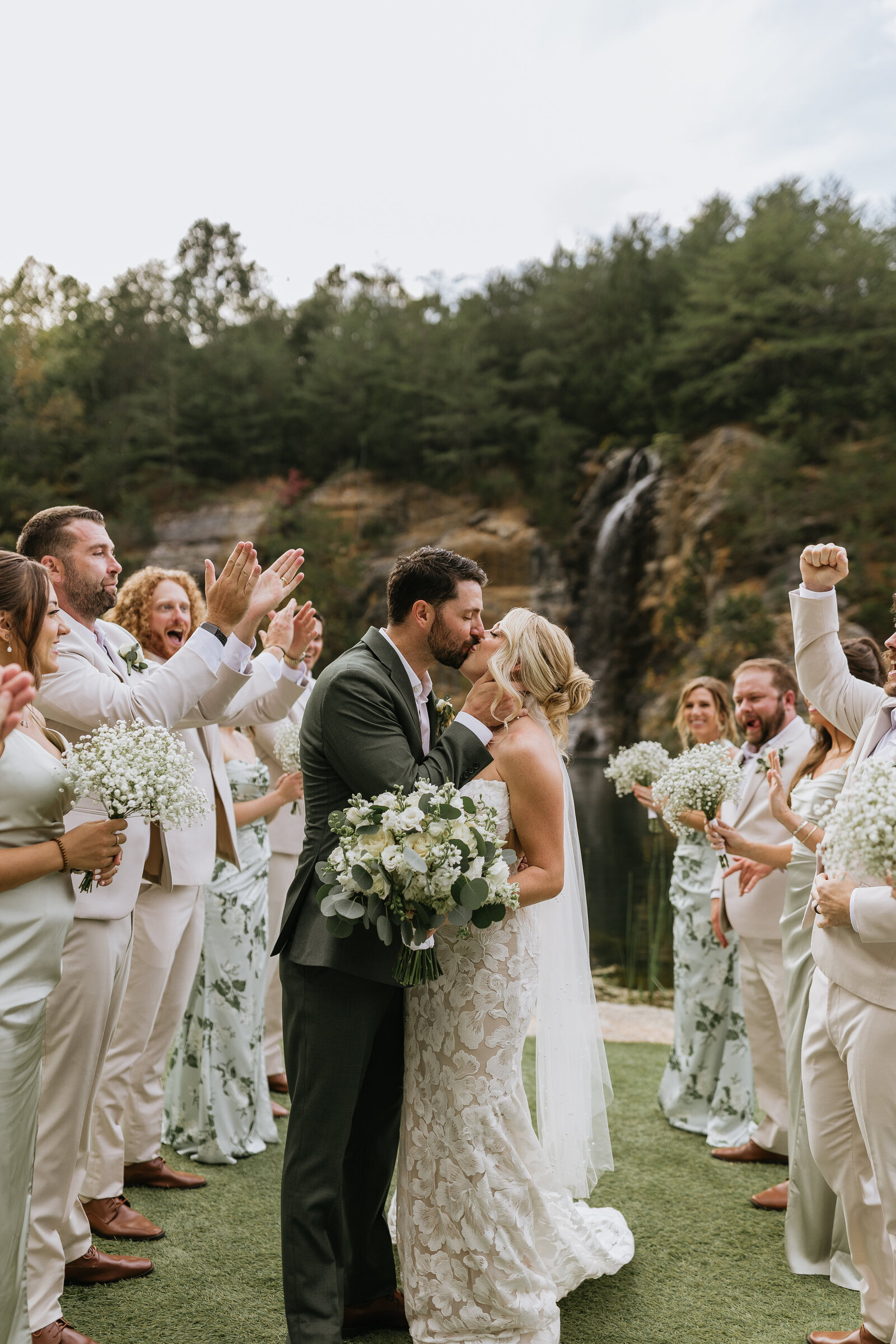 East-Tennessee-Wedding-Photographer-Videographer-Radiant-Mountain-Media-781