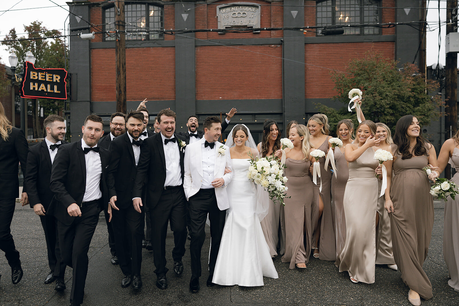 the-evergreen-portland-oregon-wedding-bridal-party-photos-181