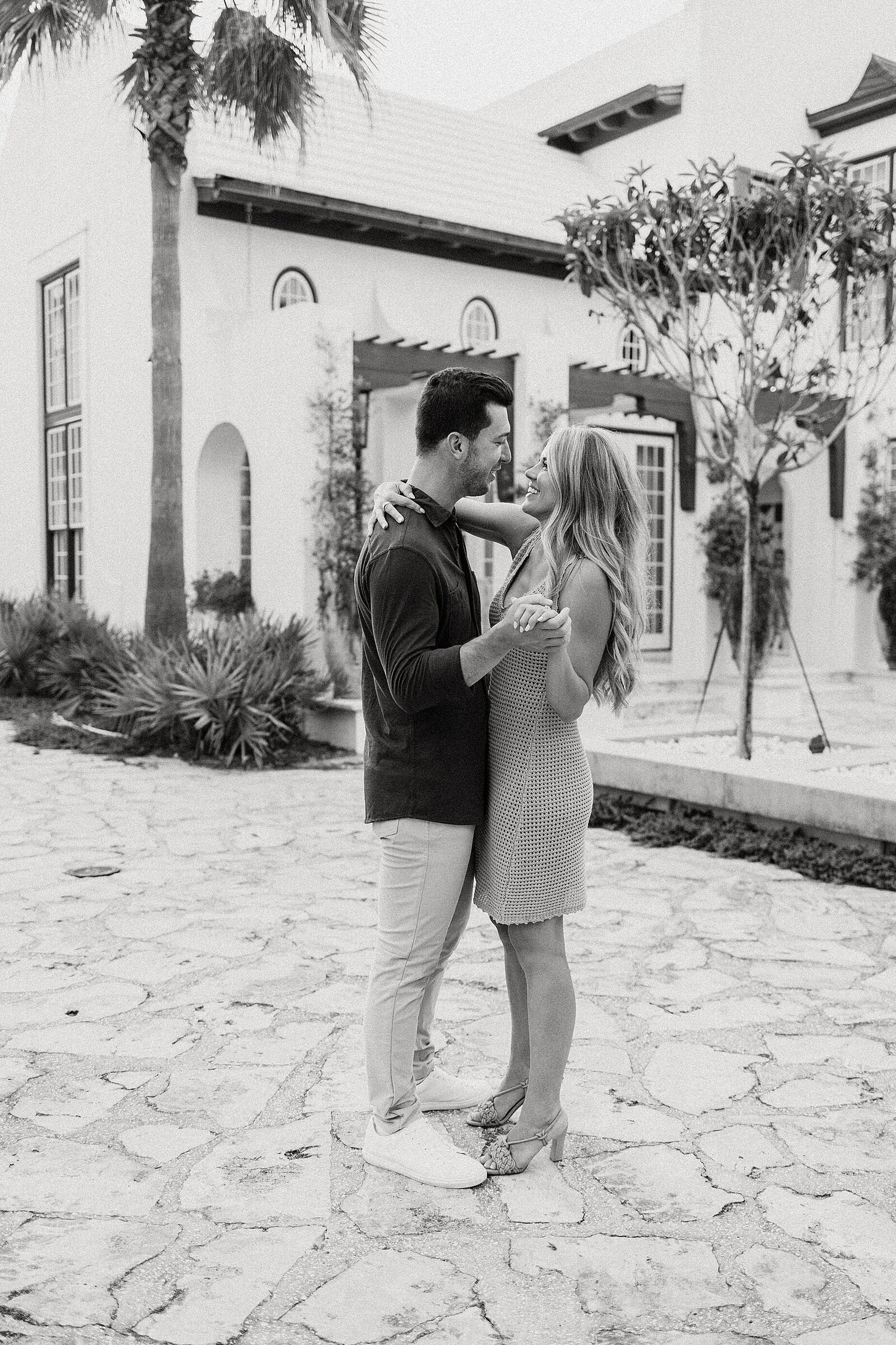 30a-engagement-photographer23