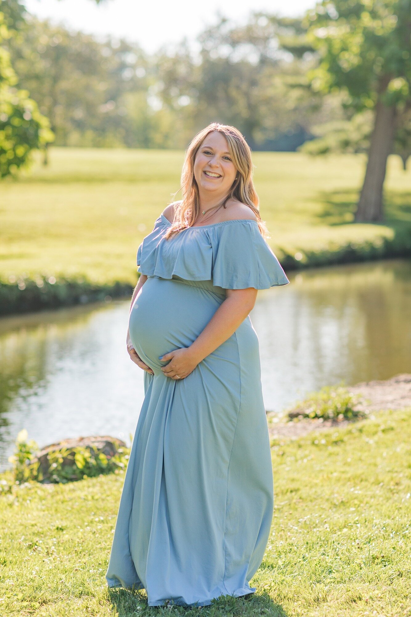 hemminger-pregnant-woman-ohio-river