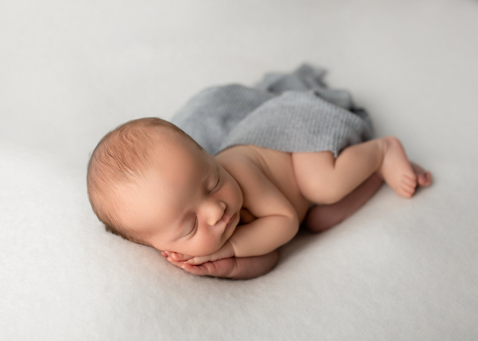 newborn studio pictures in santa clarita