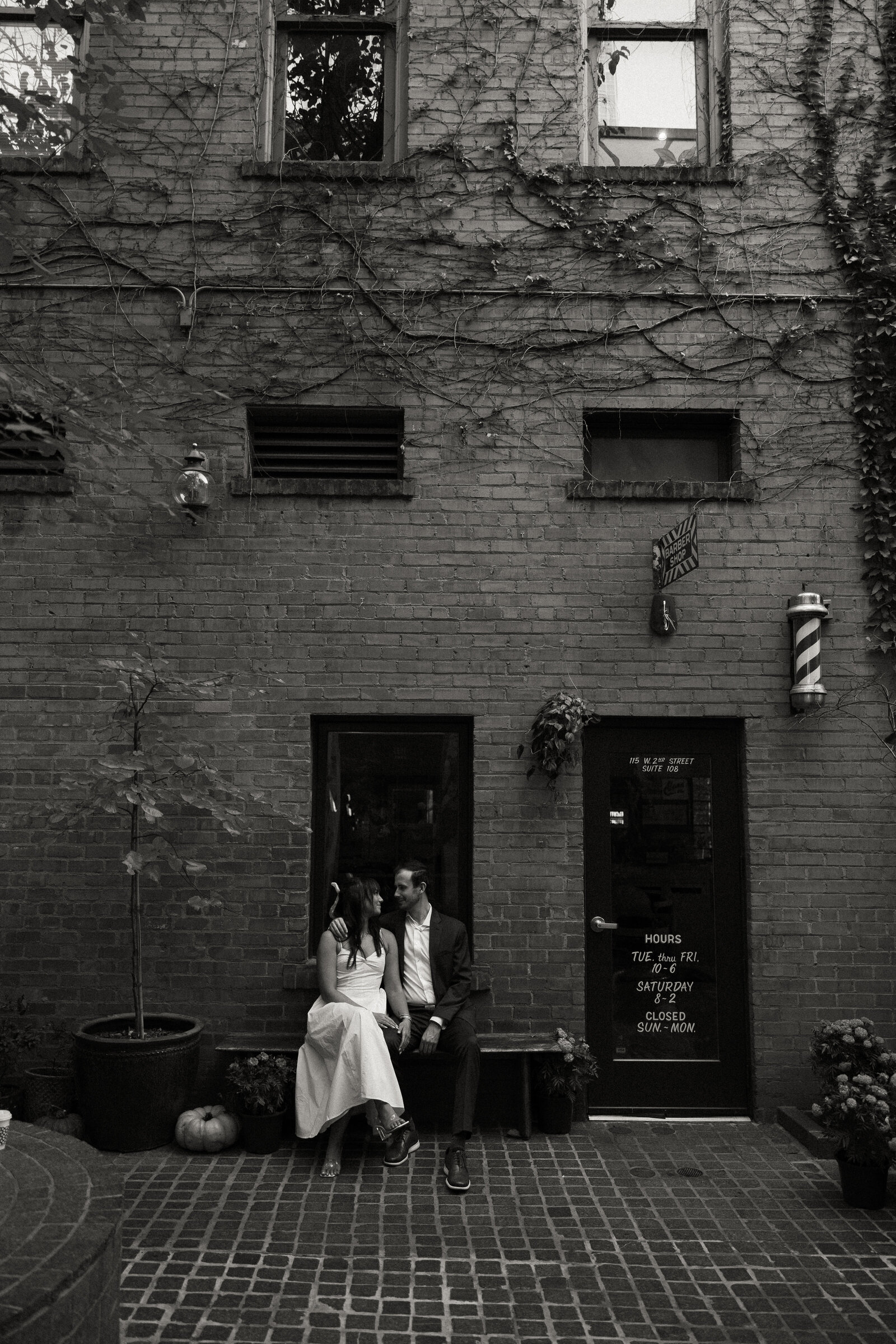 downtowndallasengagementphotos_stillsbytrinity-73