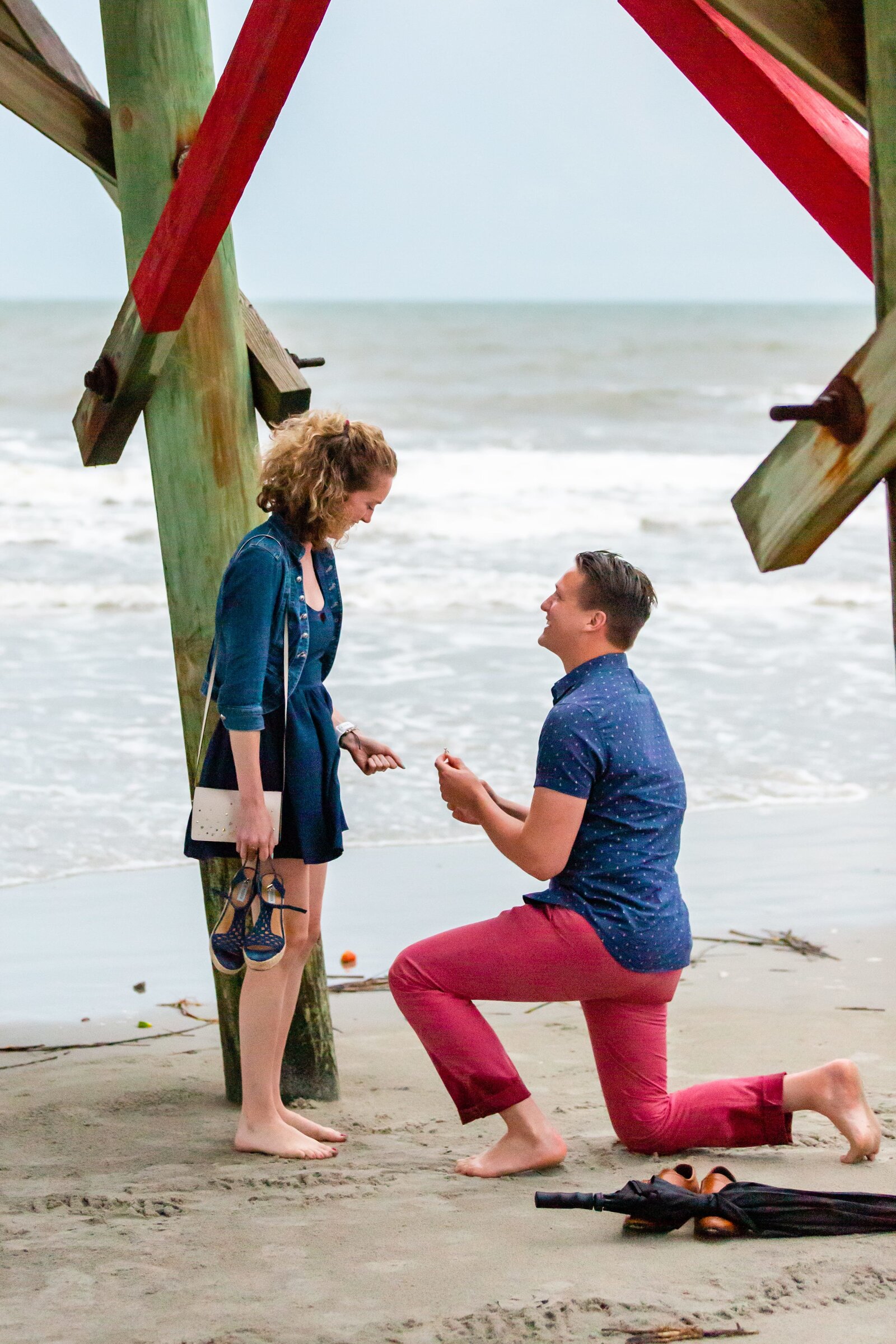 folly-beach-surprise-proposal-charleston-photographer-2