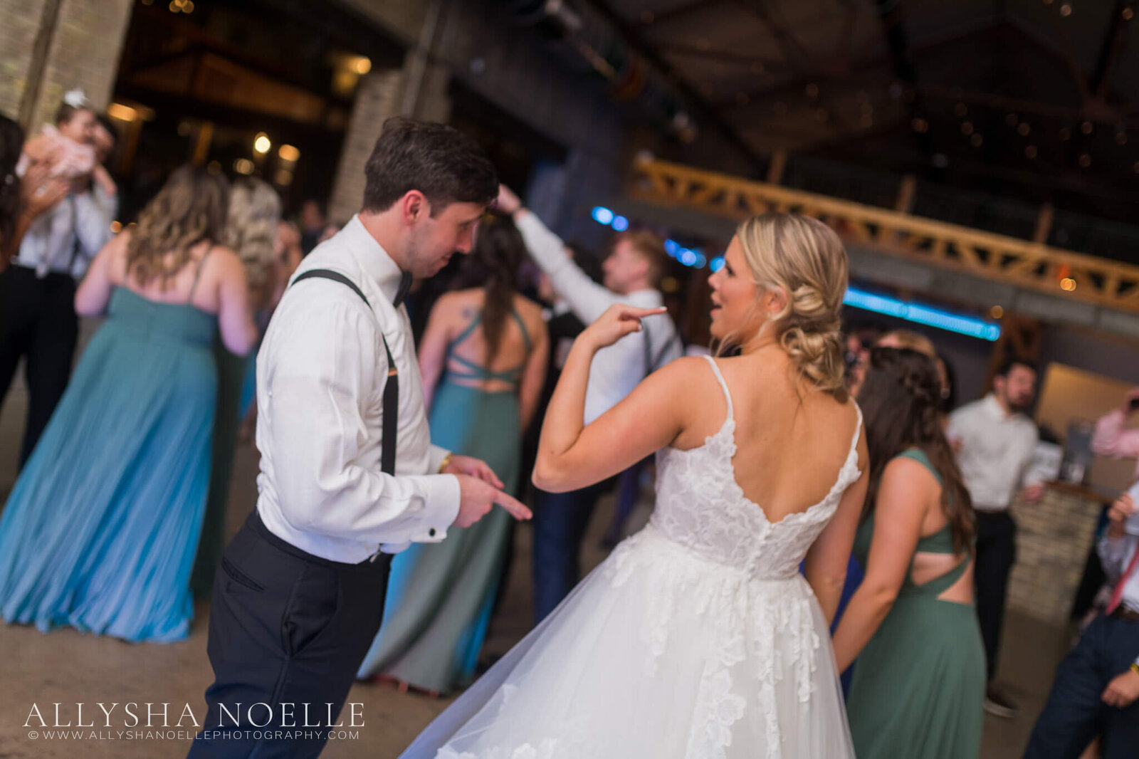 Wedding-at-The-Factory-on-Barclay-in-Milwaukee-1159