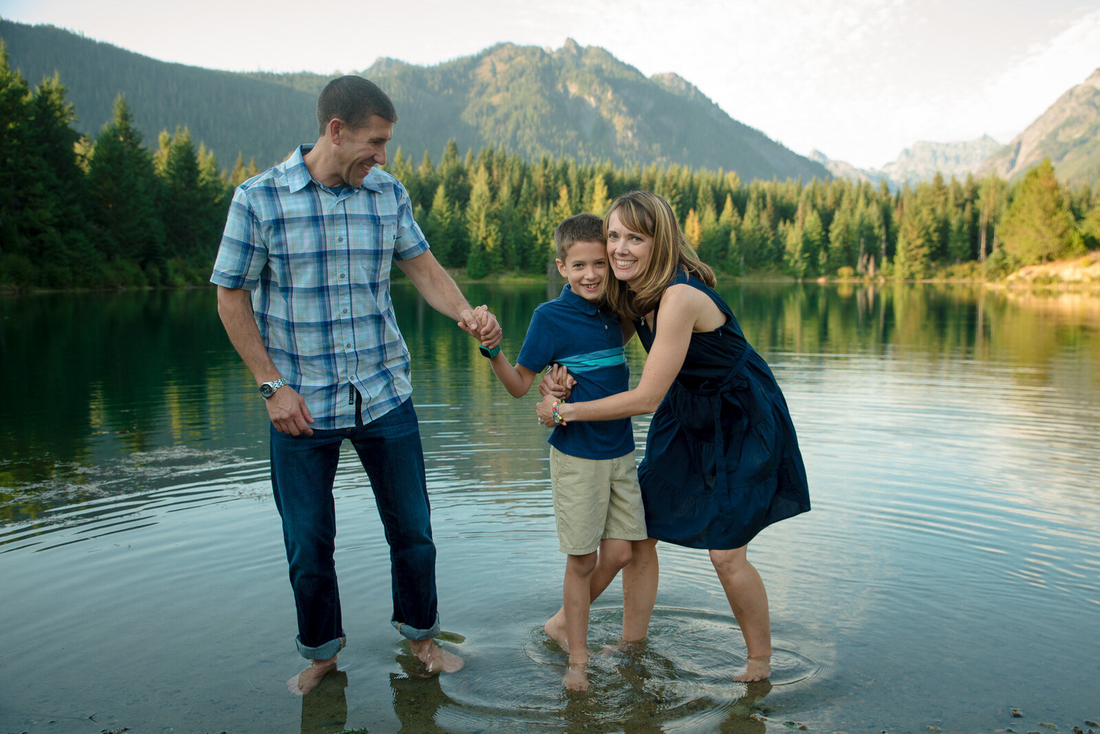 Outdoor Family Photographer Castle Rock CO 10