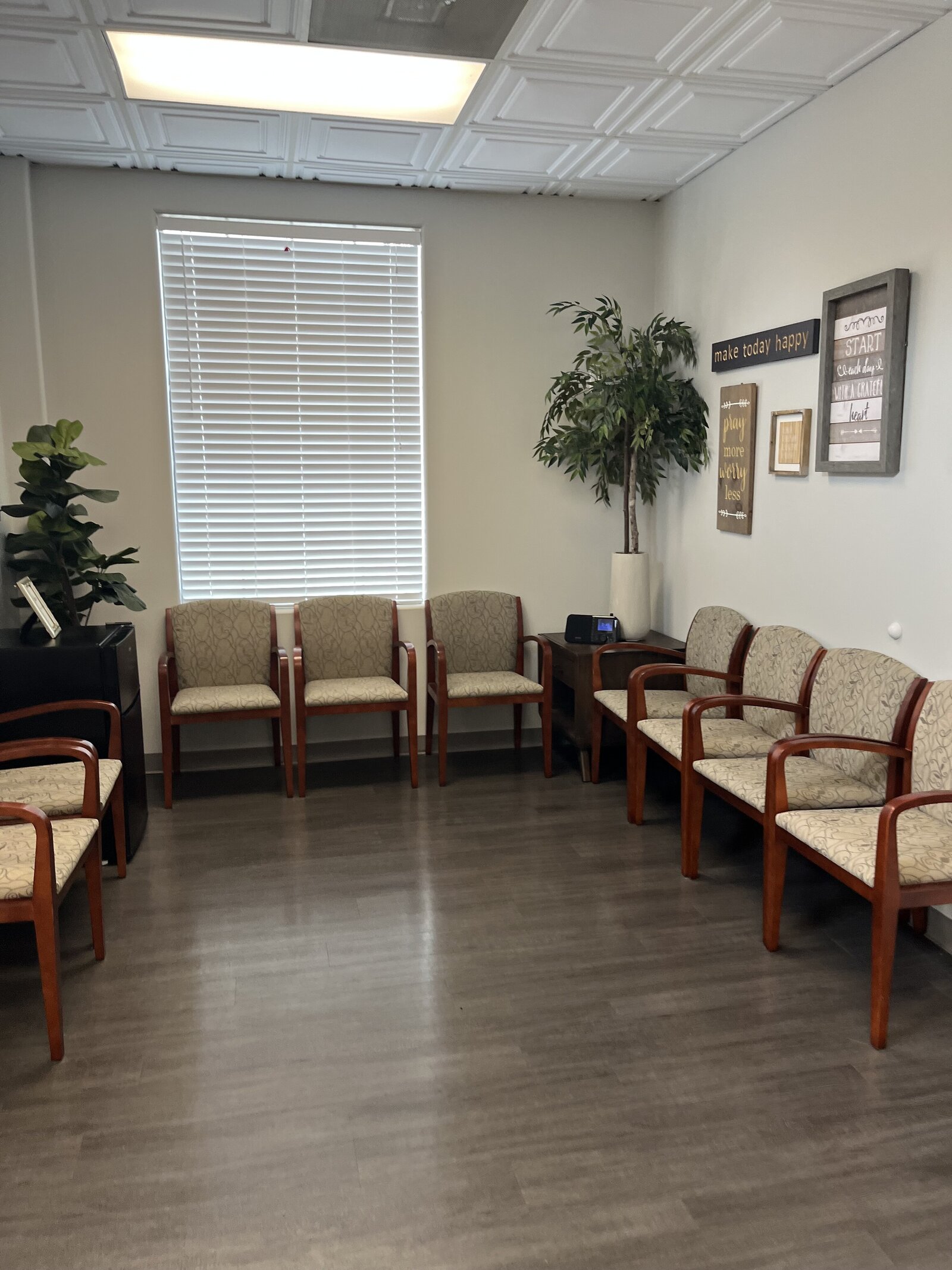 Pearland lobby2