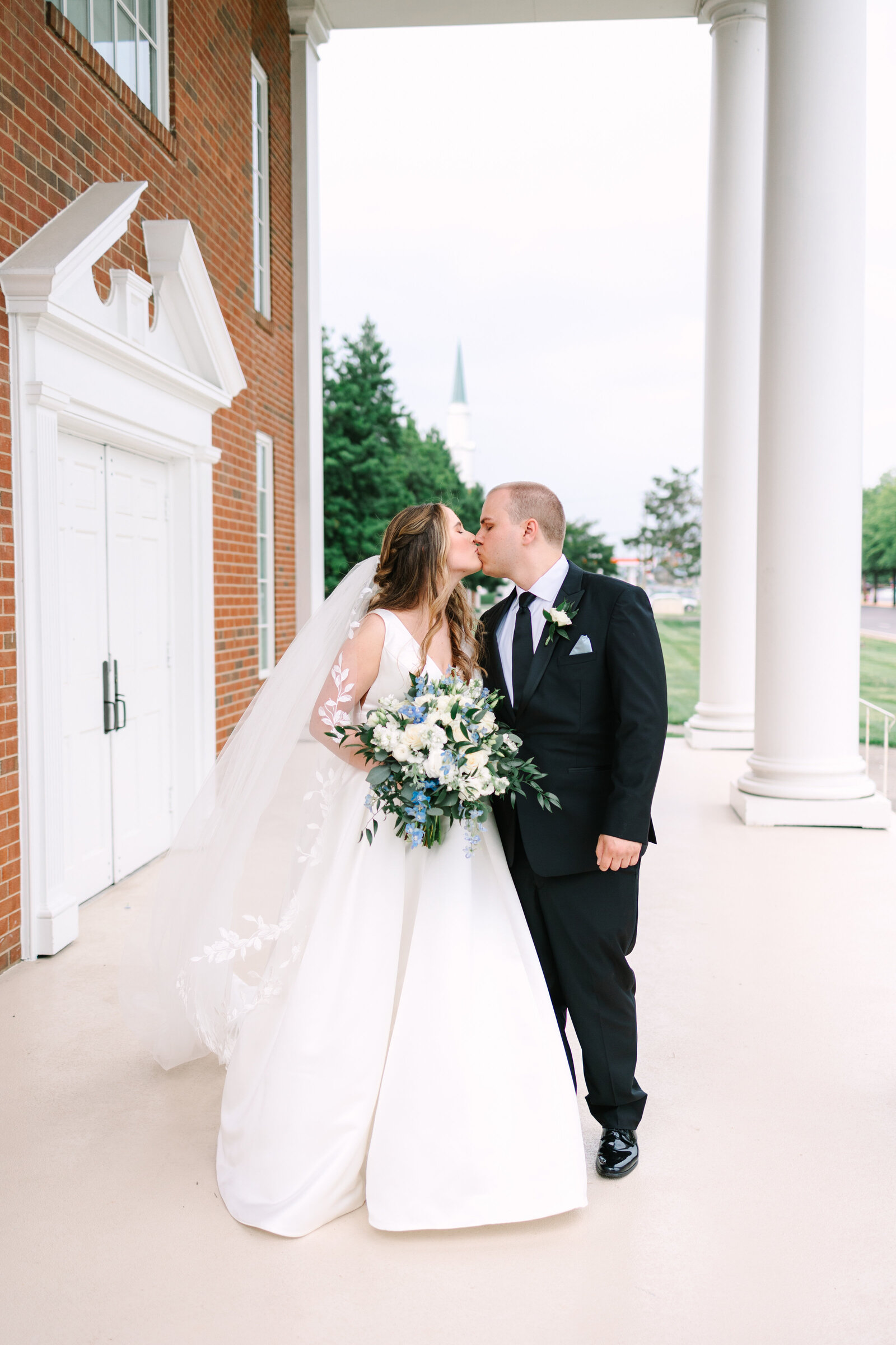 The-Mill-And-Mine-Wedding-Knoxville-Tennessee-Willow-And-Rove-30