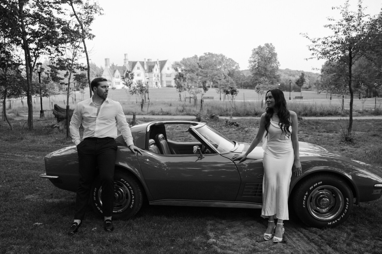blissfullybriphotography-pittsburgh-engagement-hartwoodacresmansion-sarah-clay-2025-15