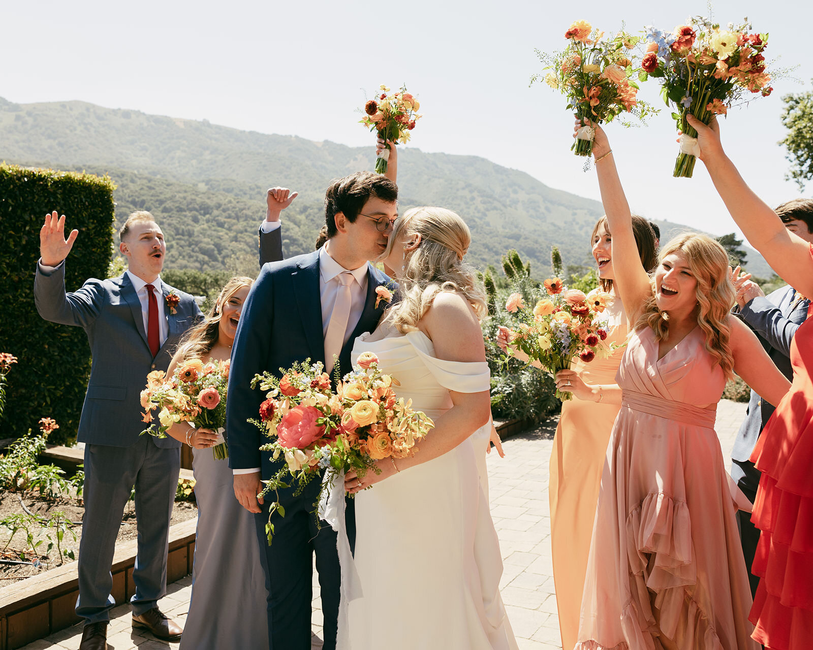 Colorful Bernardus Spring Wedding35
