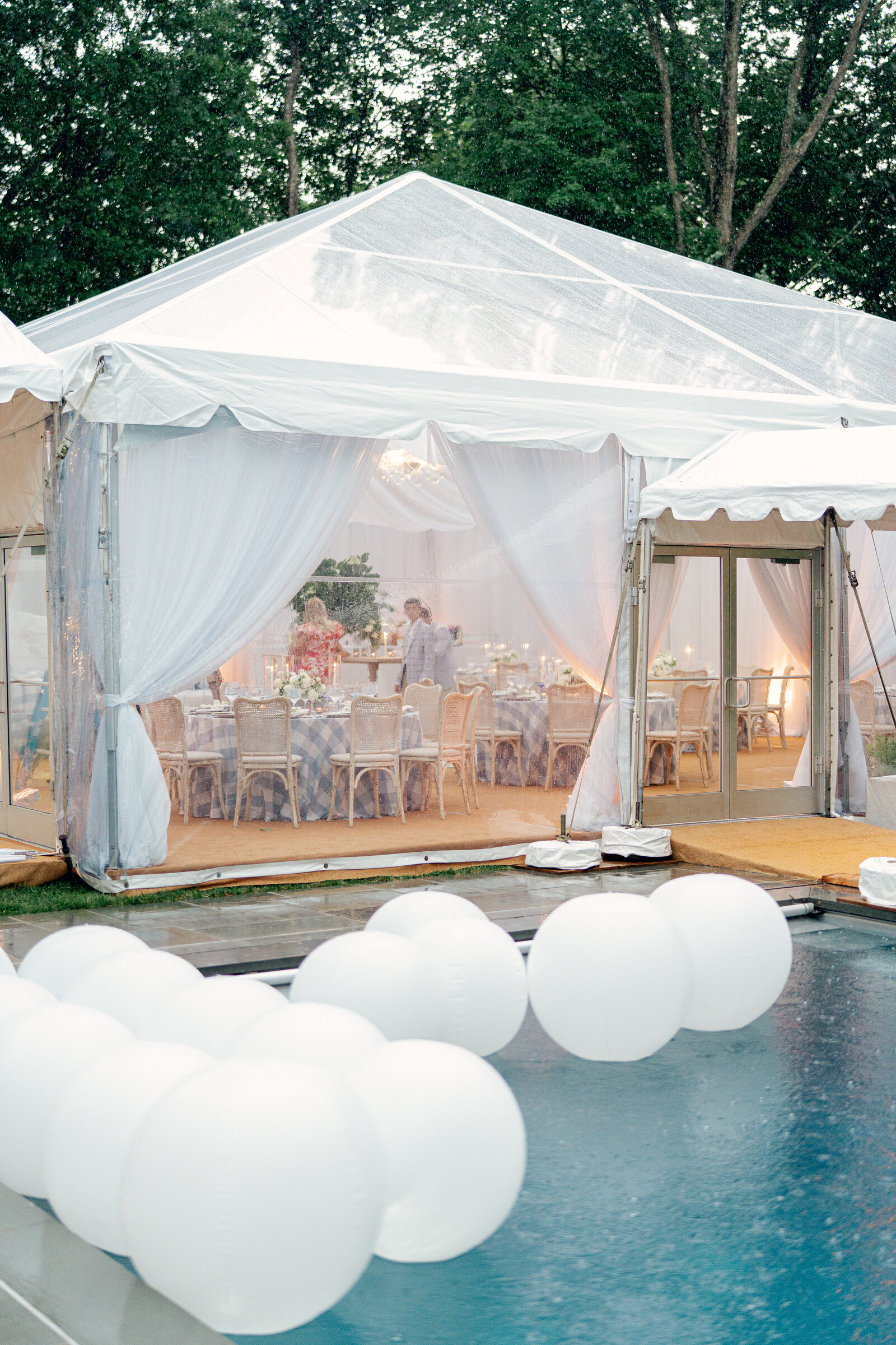 EZ Occasions Drapery Tented Decor
