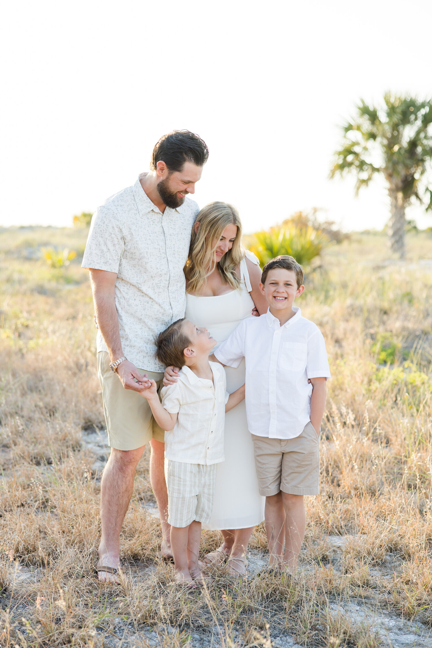 Family-Sunset-photos-clearwaterbeach