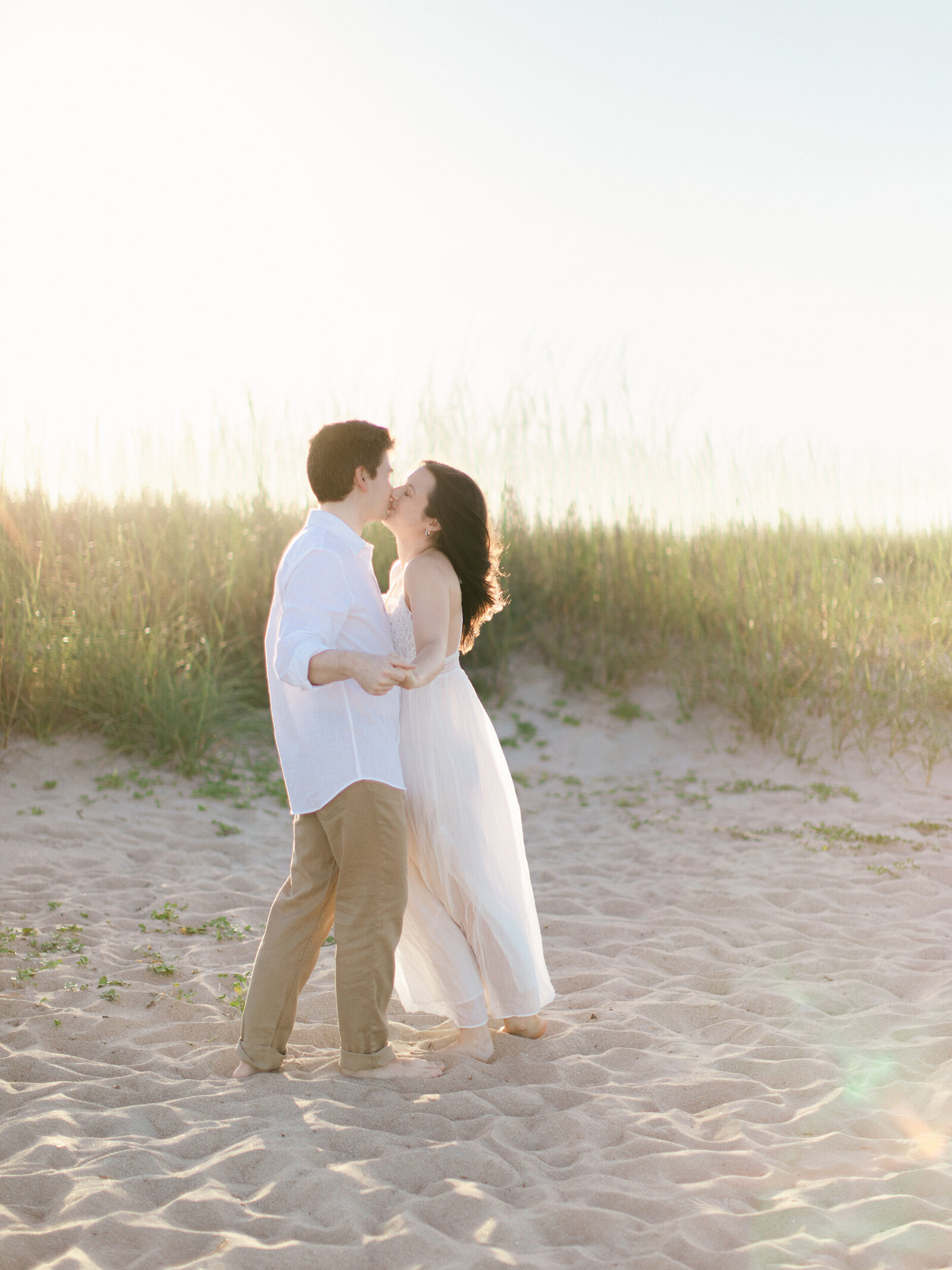 310-torianna-brooke-portraiture-downtown-savannah-ga-engagement-session-jessica-brian