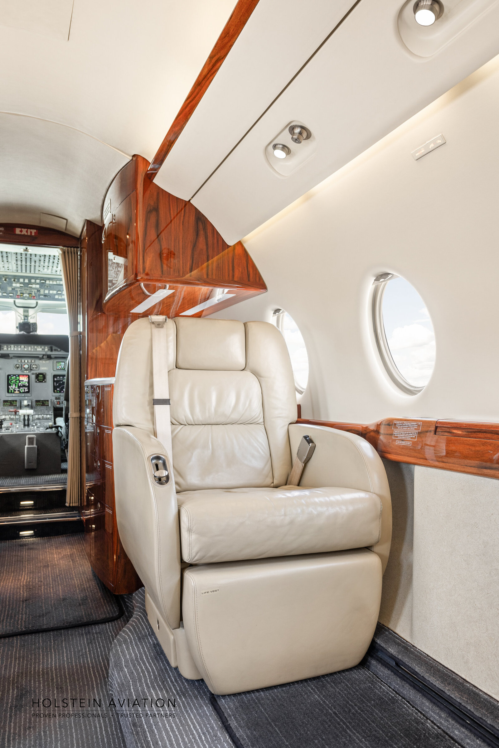 G200 N672PS Watermark-39