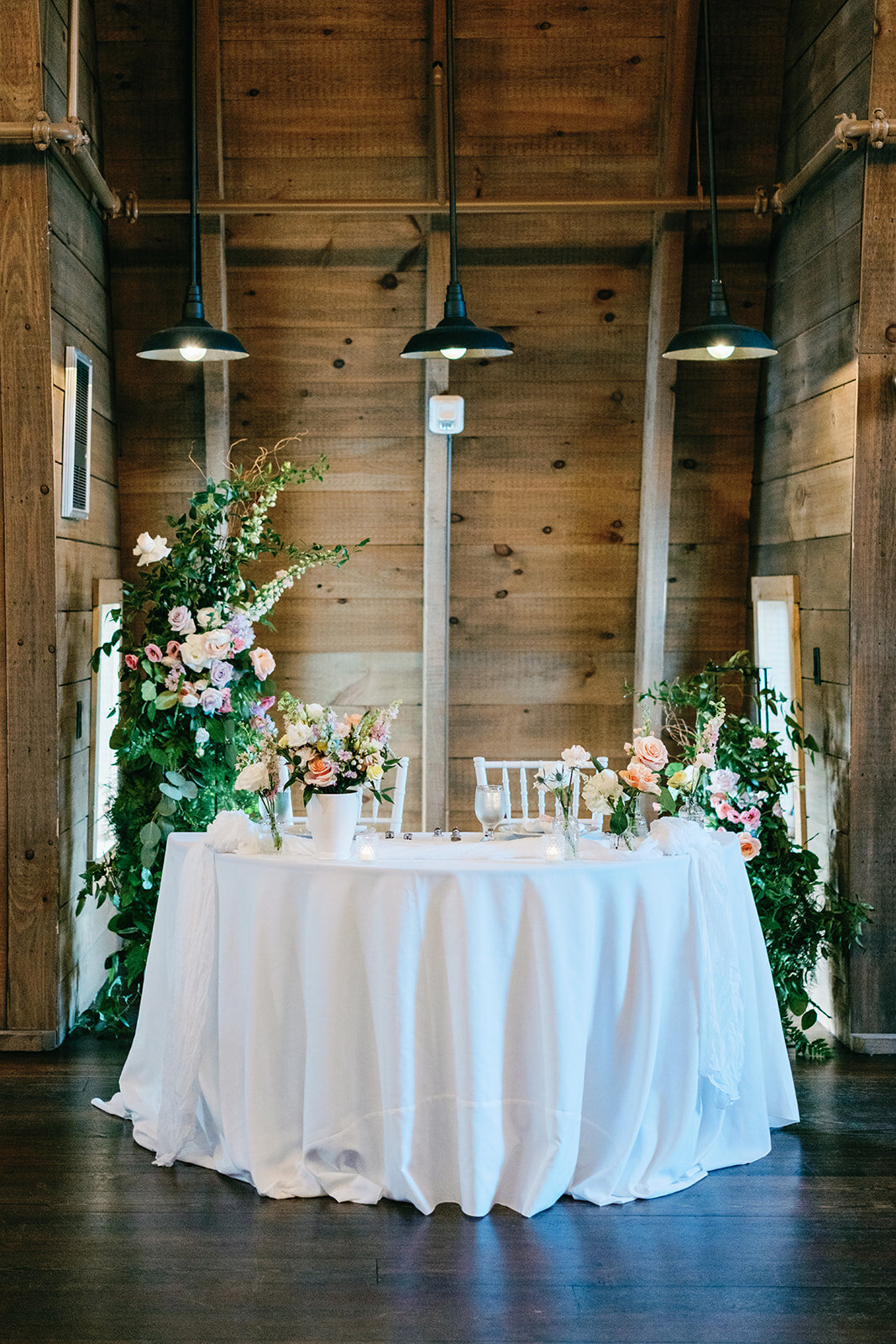 Sneak Peek | Katie & Wayson Sweeney Barn Wedding | The Reeses-169_websize