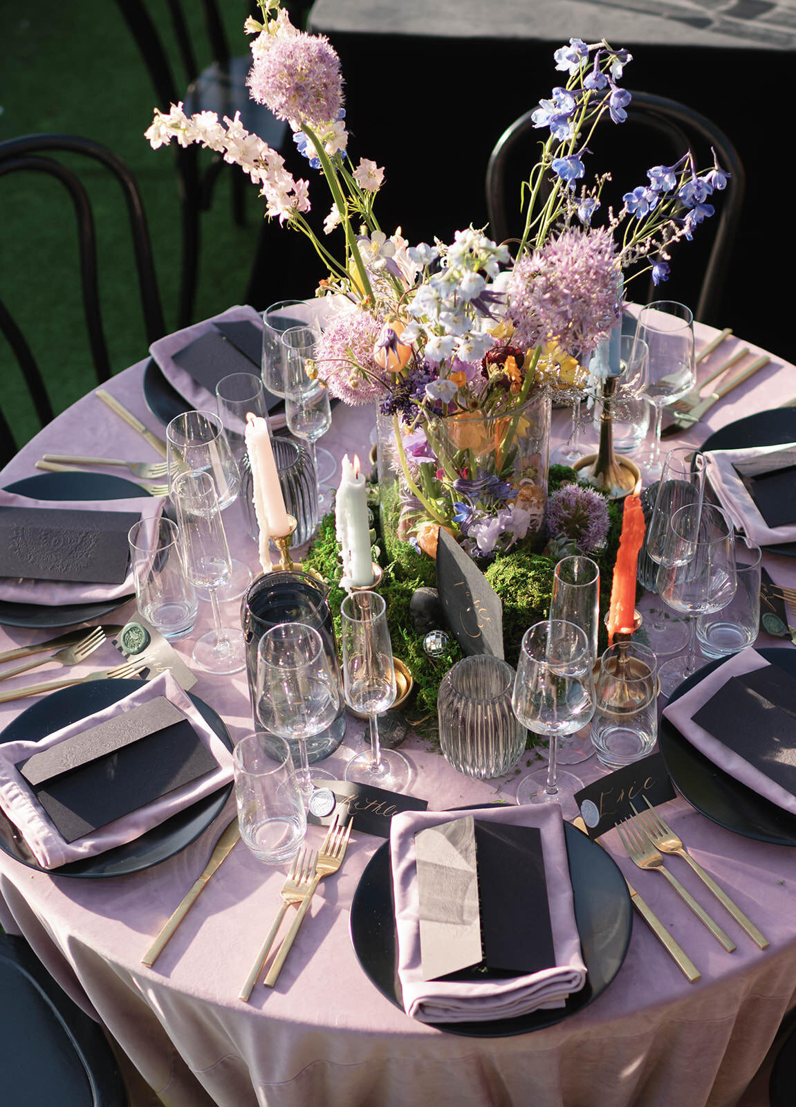 Gothic-Disco-Floral-Wedding49