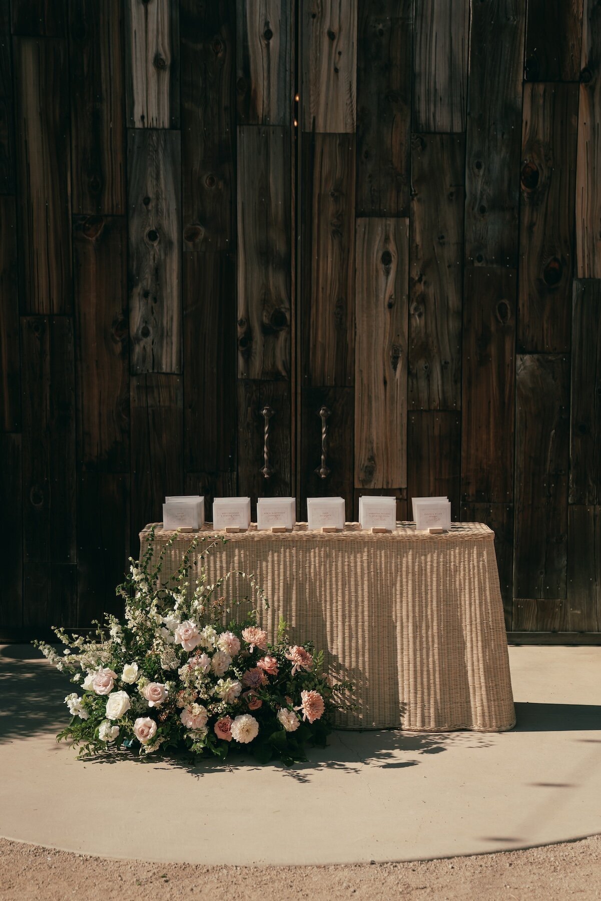 wedding-escort-envelopes