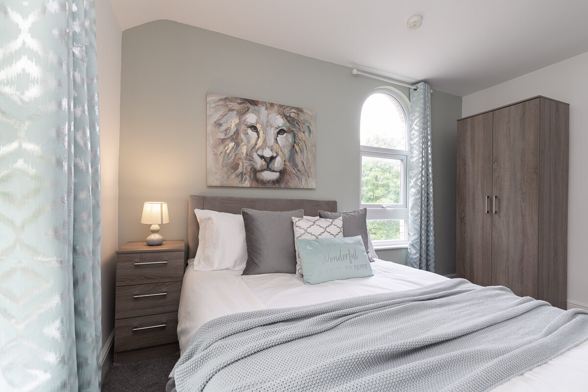 real estate property photography liverpool hmo bedroom lion