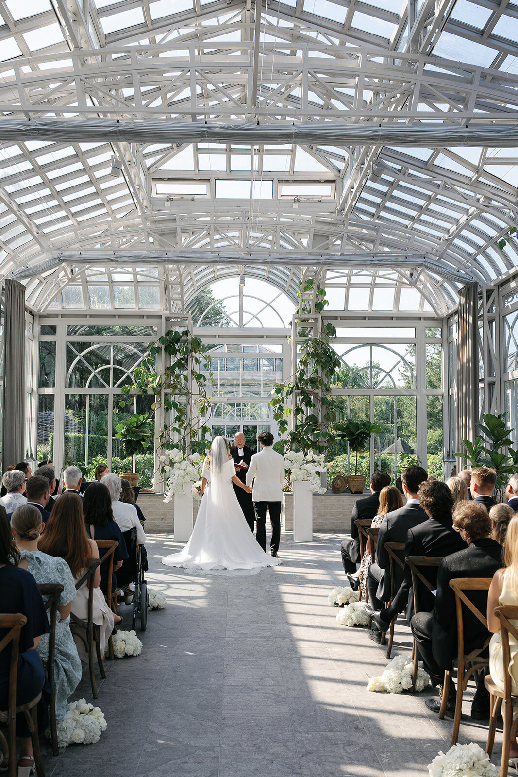 Destination Wedding Photographer Anna Lundgren in Stockholm Wedding at Norrvikens Trädgårdar Båstad Sweden40