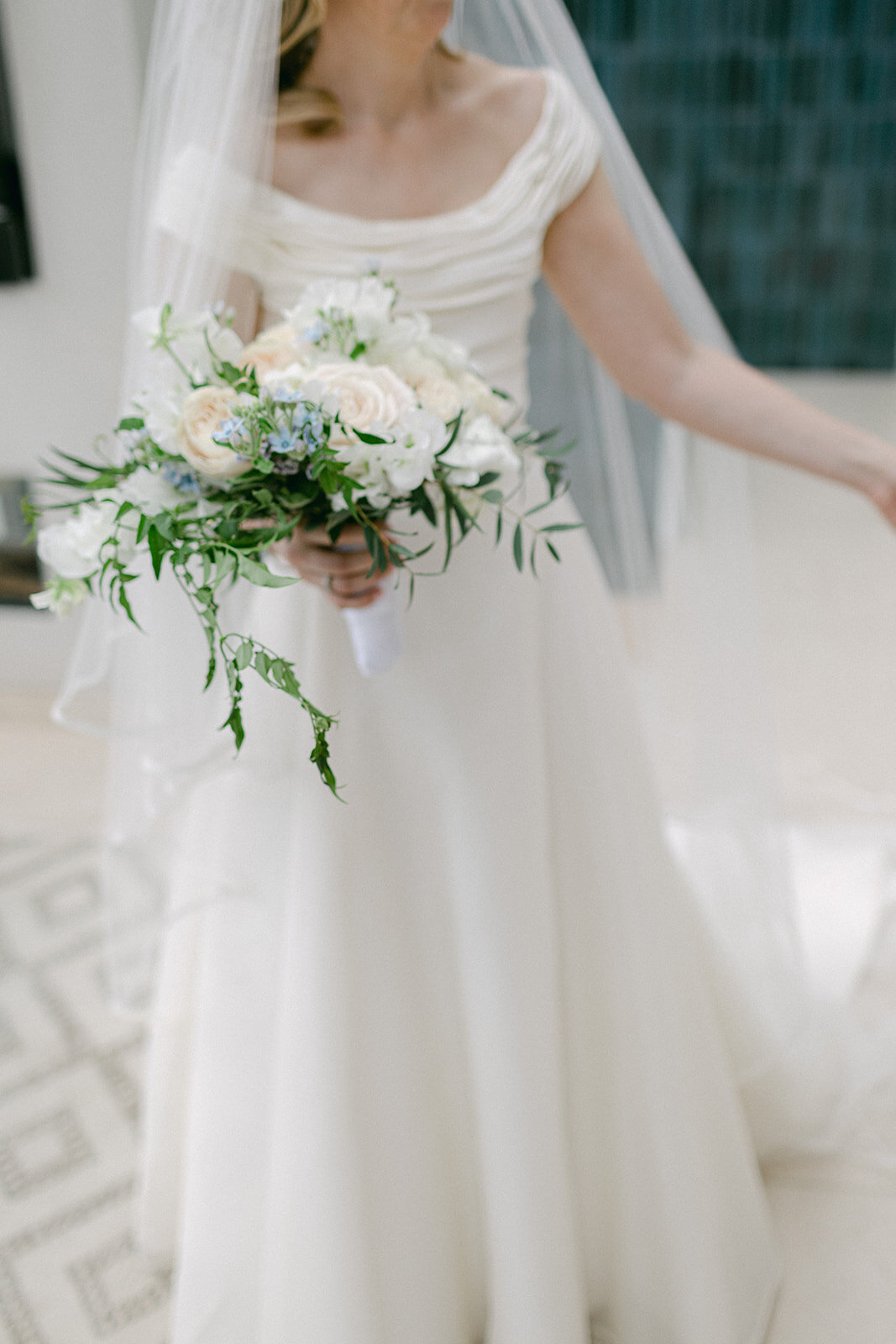 leanne-james-wedding-getting-ready-philippa-sian-photography-127
