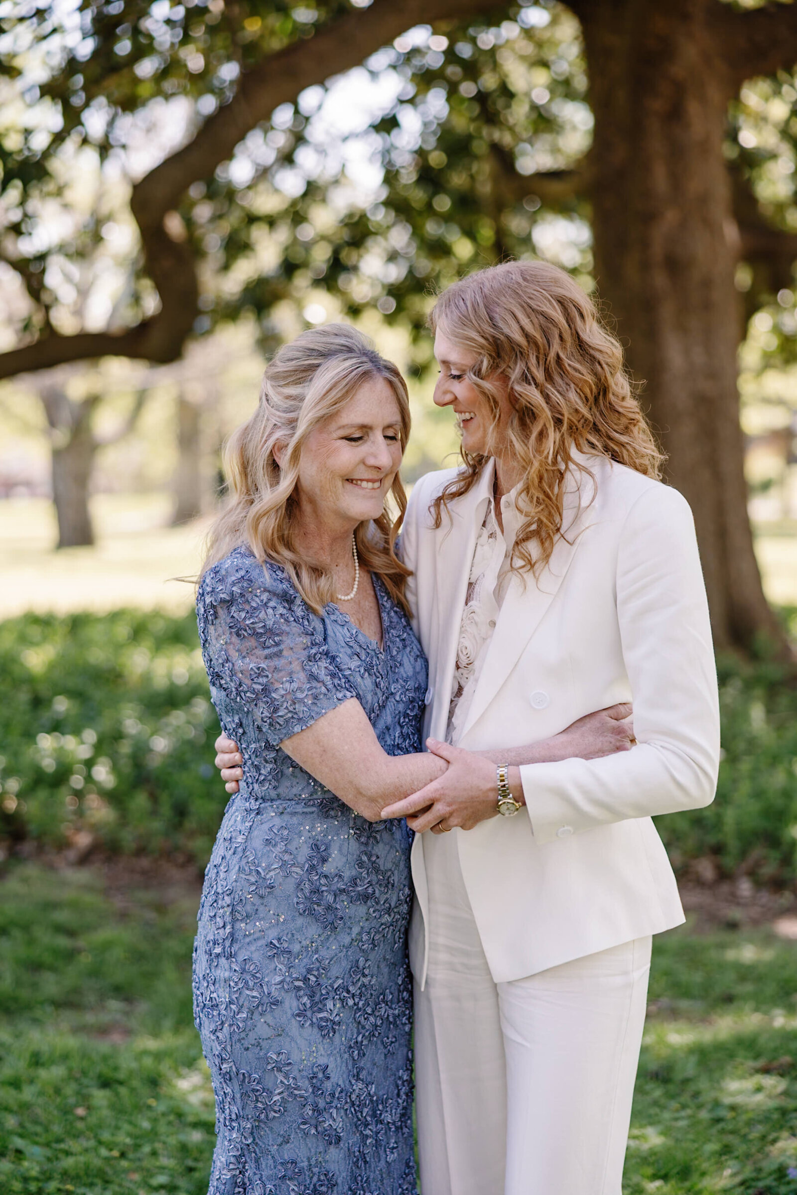 liza-amber-spring-riverwood-mansion-wedding-6